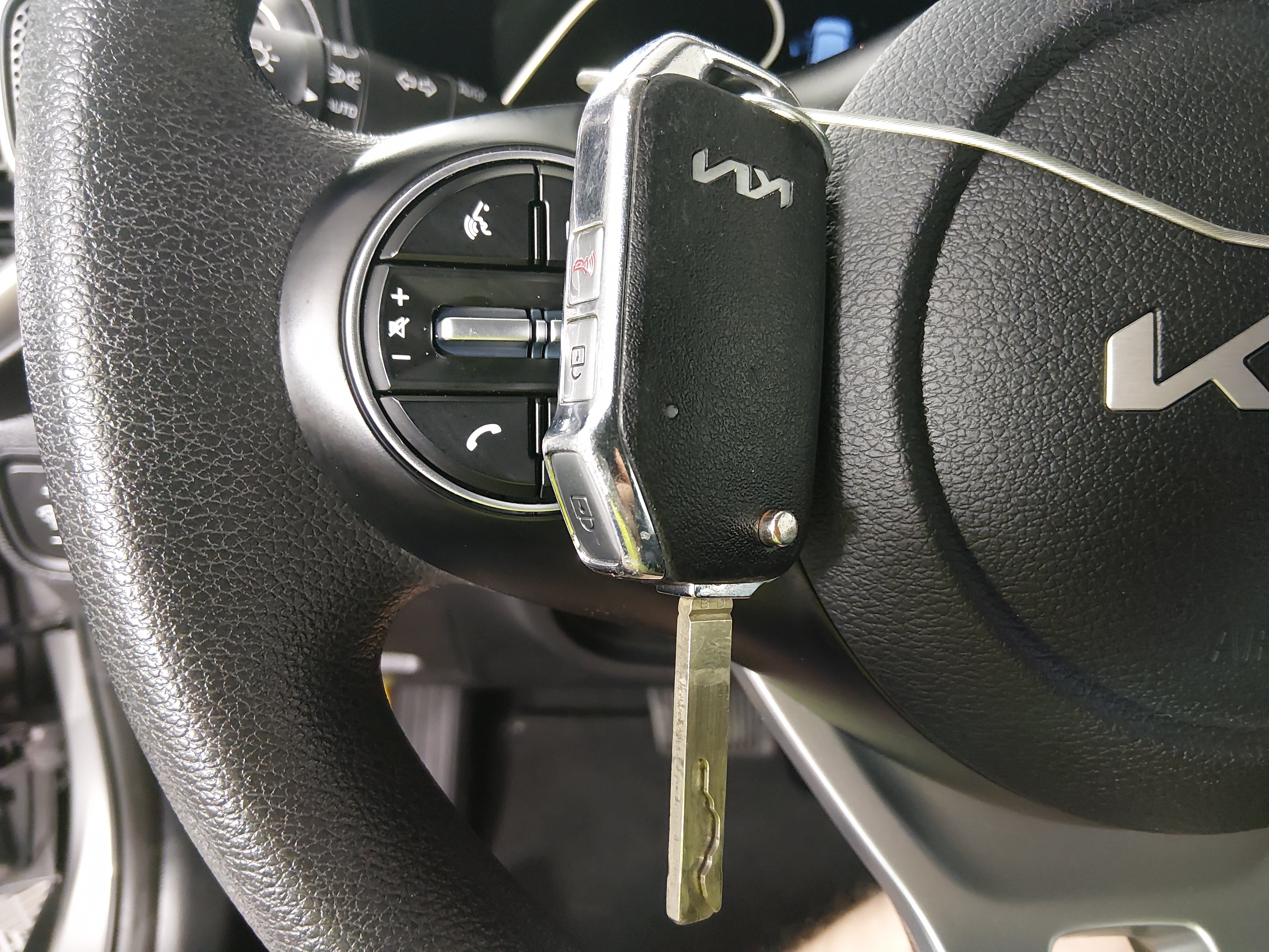 2024 Kia Soul LX - Photo 15