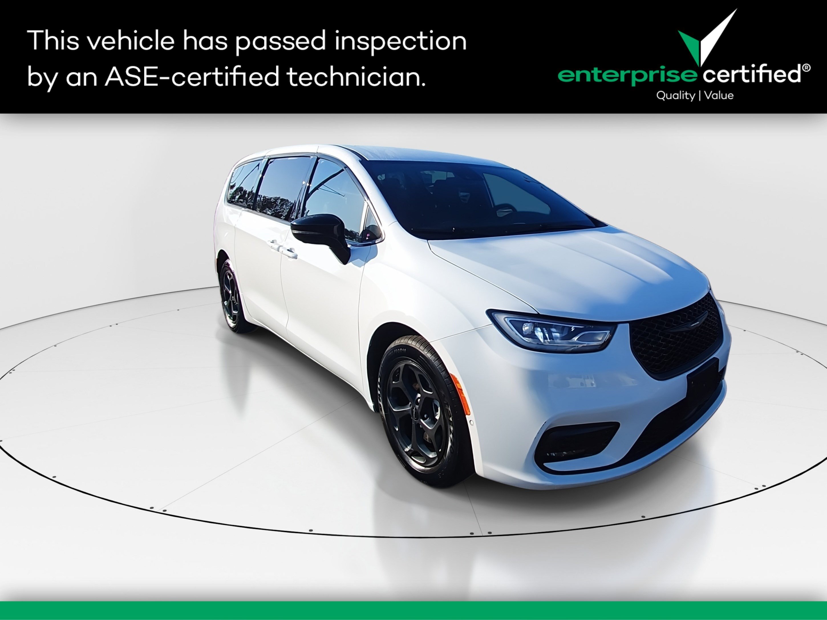 2024 Chrysler Pacifica PHEV Select