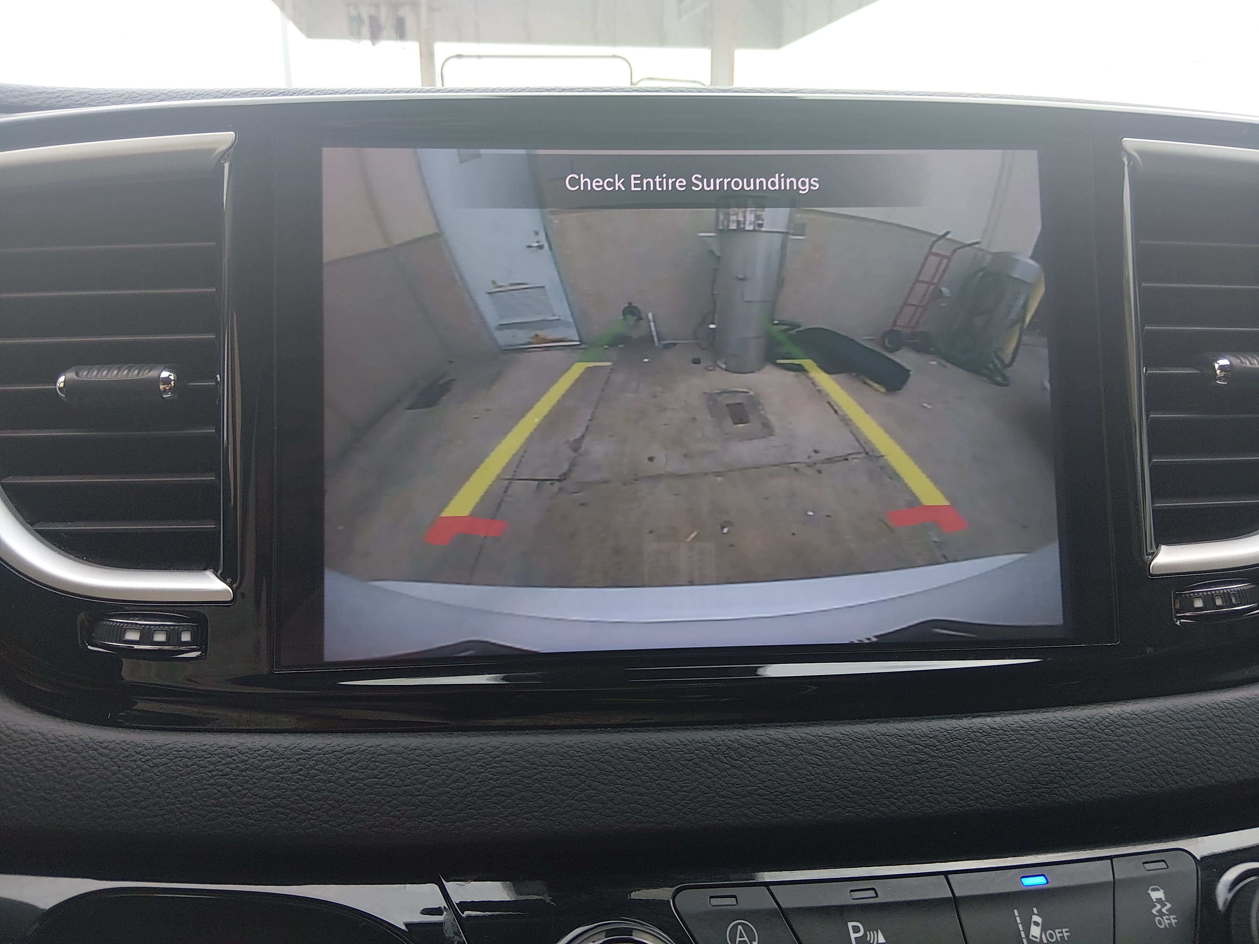 2023 Chrysler Pacifica Touring L - Photo 16