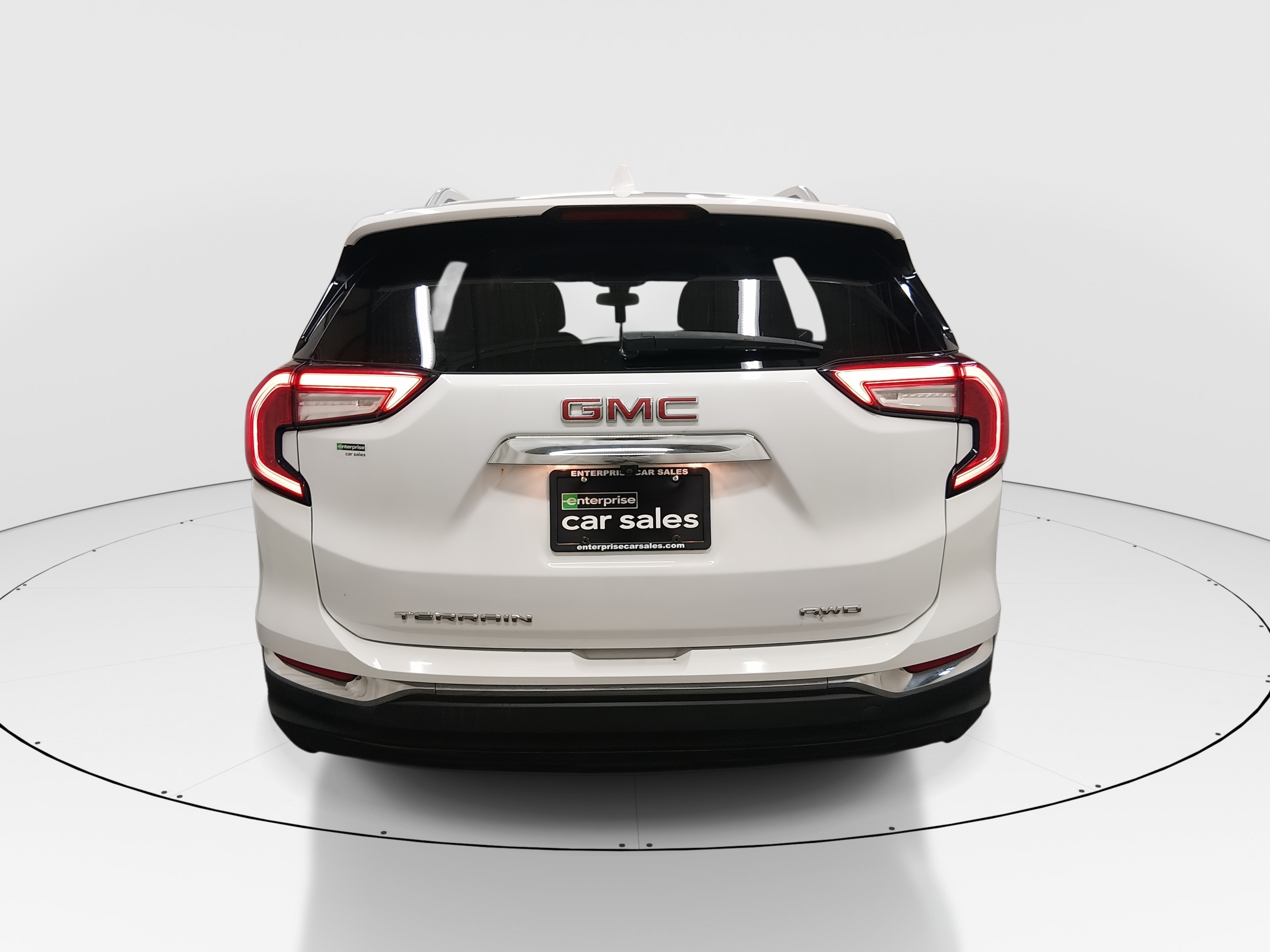 2024 GMC Terrain SLT - Photo 6