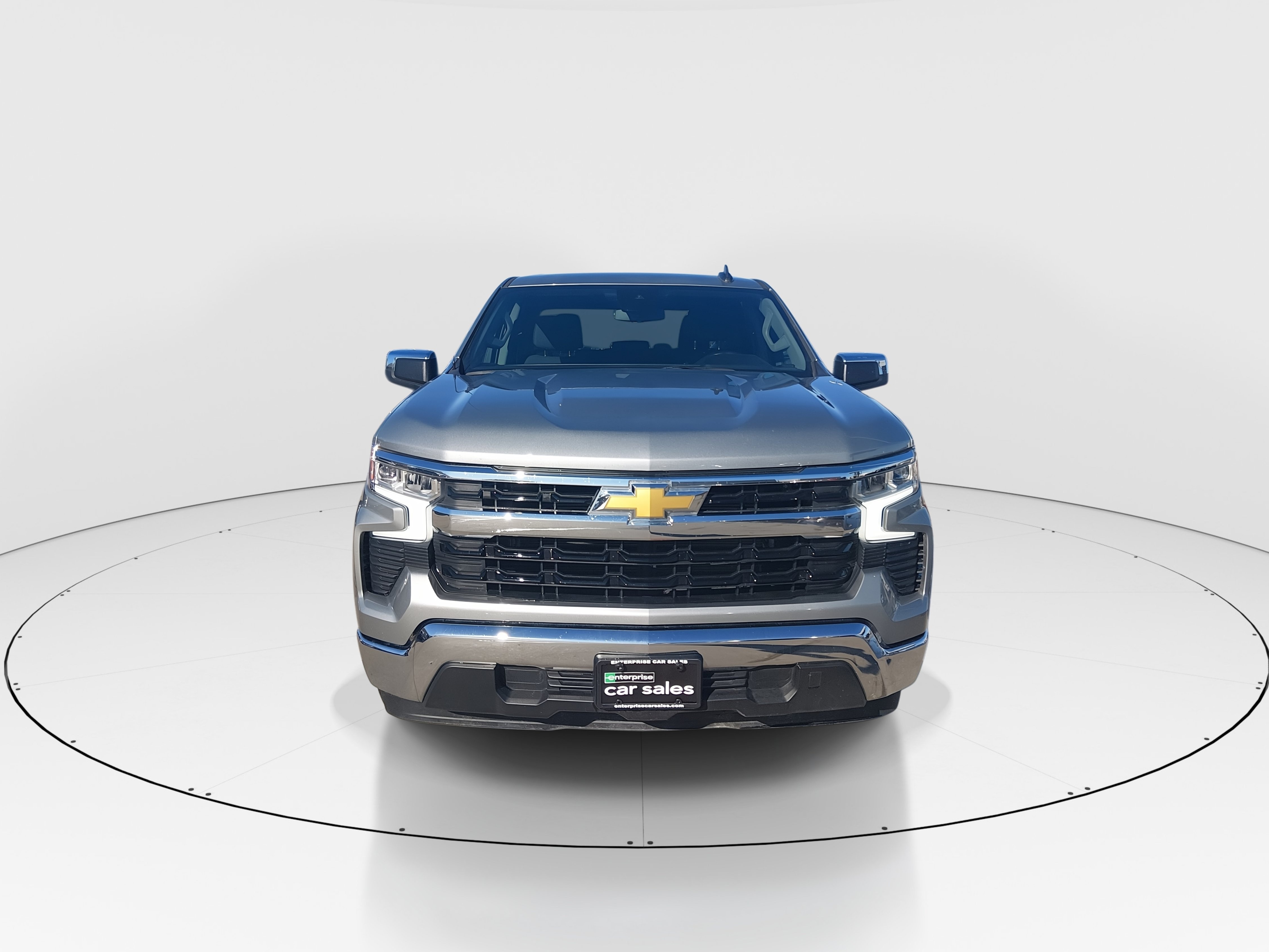 2025 Chevrolet Silverado 1500 LT - Photo 2