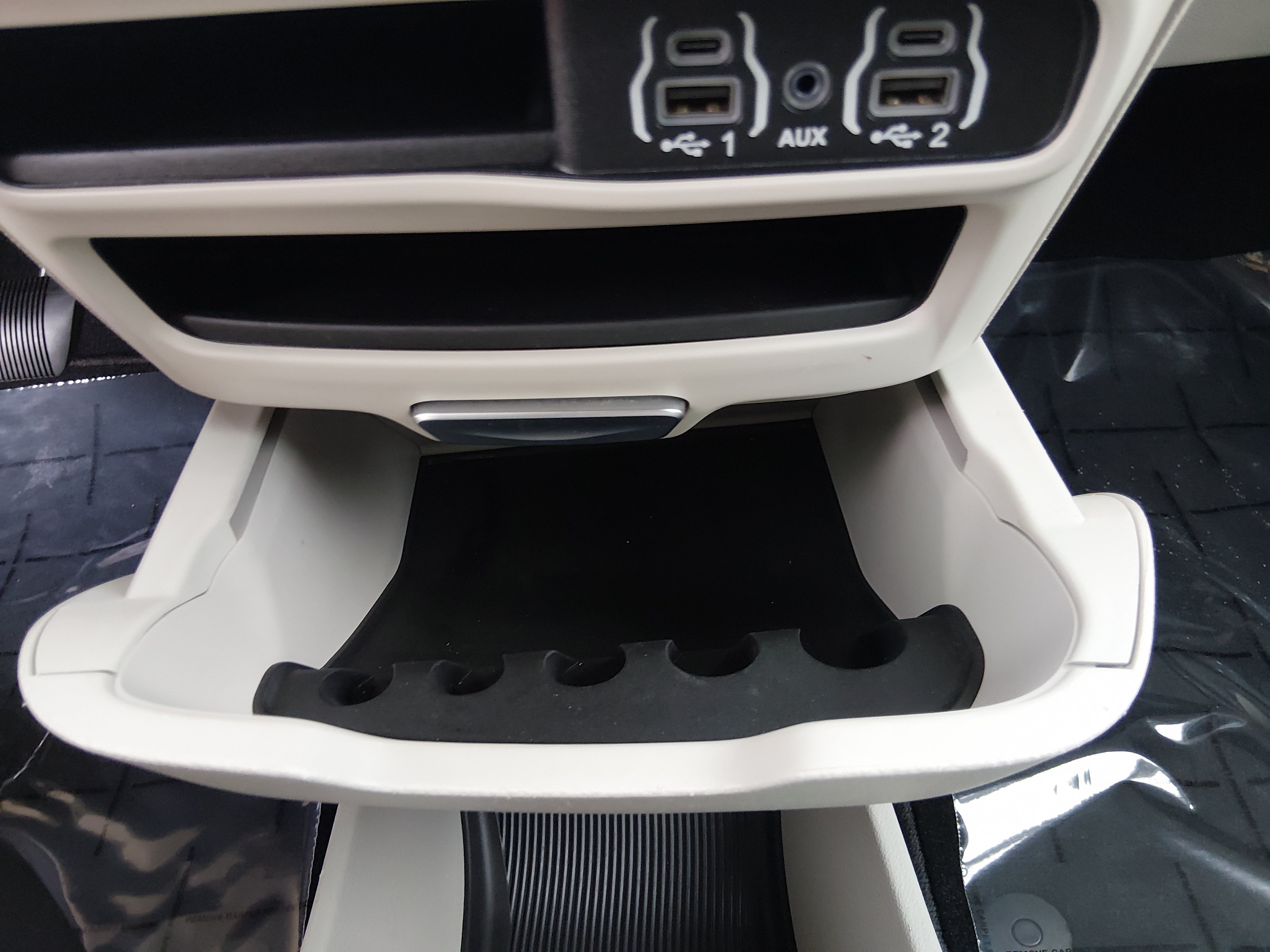 2023 Chrysler Pacifica Hybrid Touring L - Photo 21