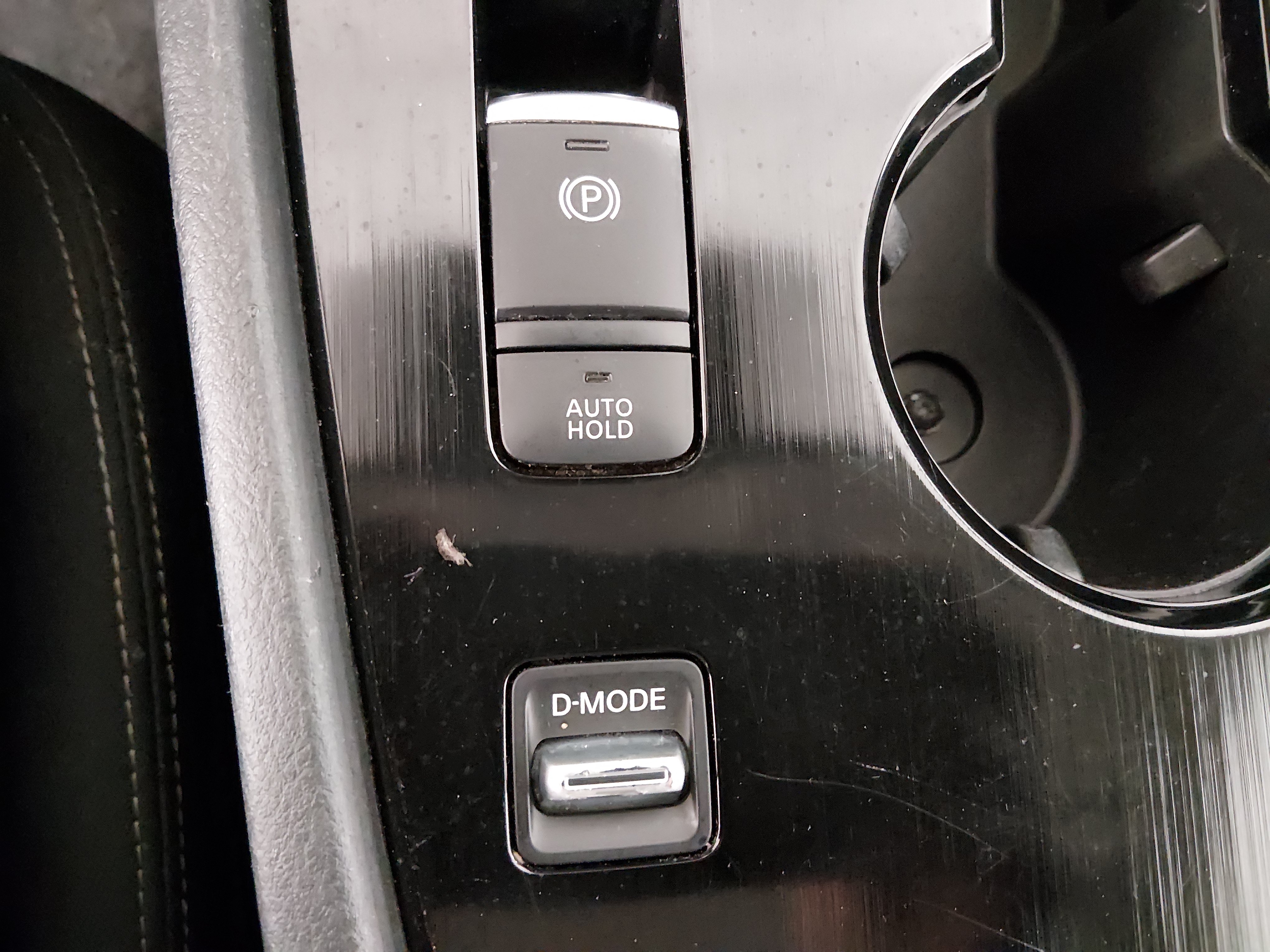 2023 Nissan Rogue SV - Photo 17