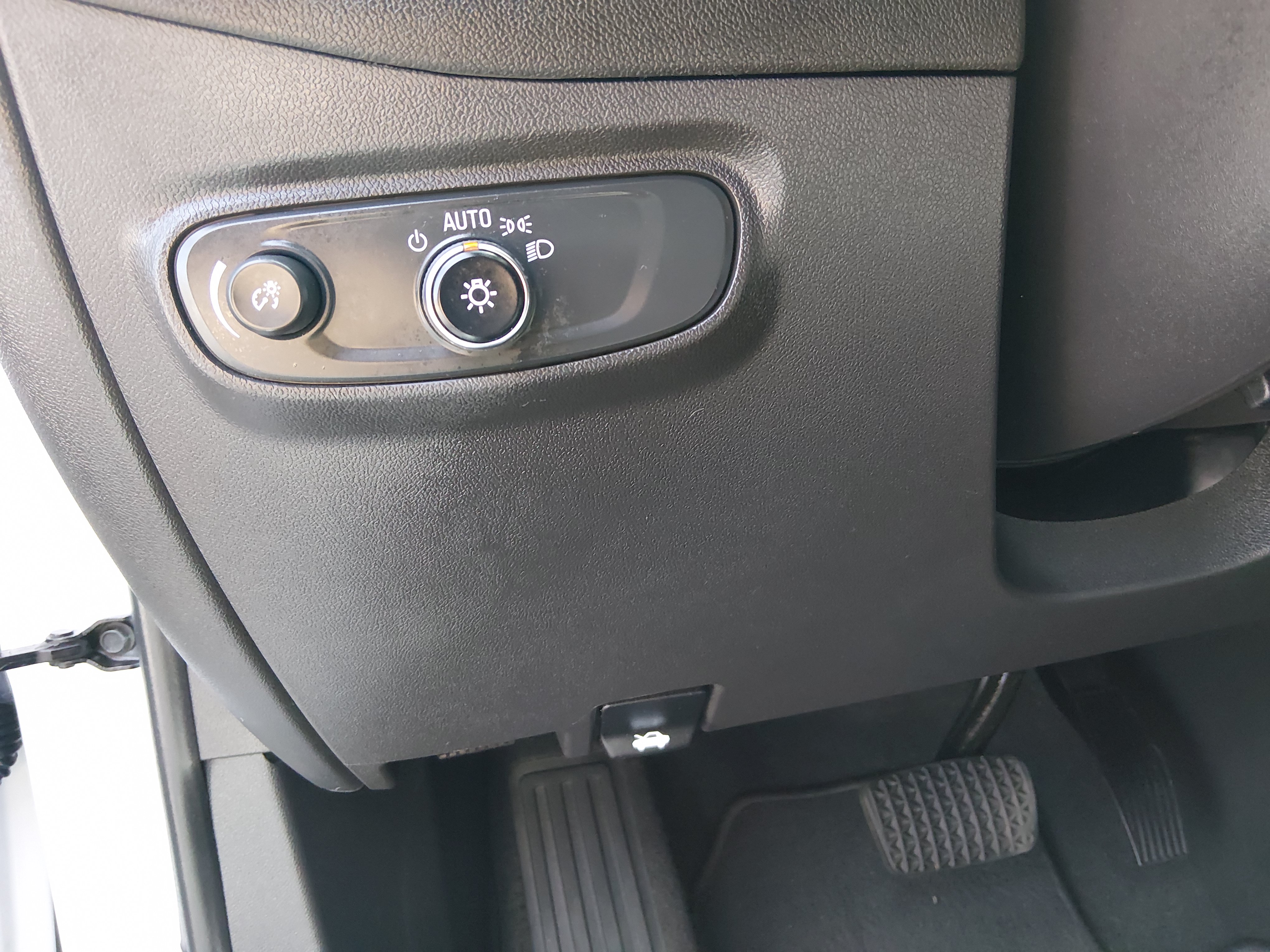 2023 Chevrolet Equinox LT - Photo 13