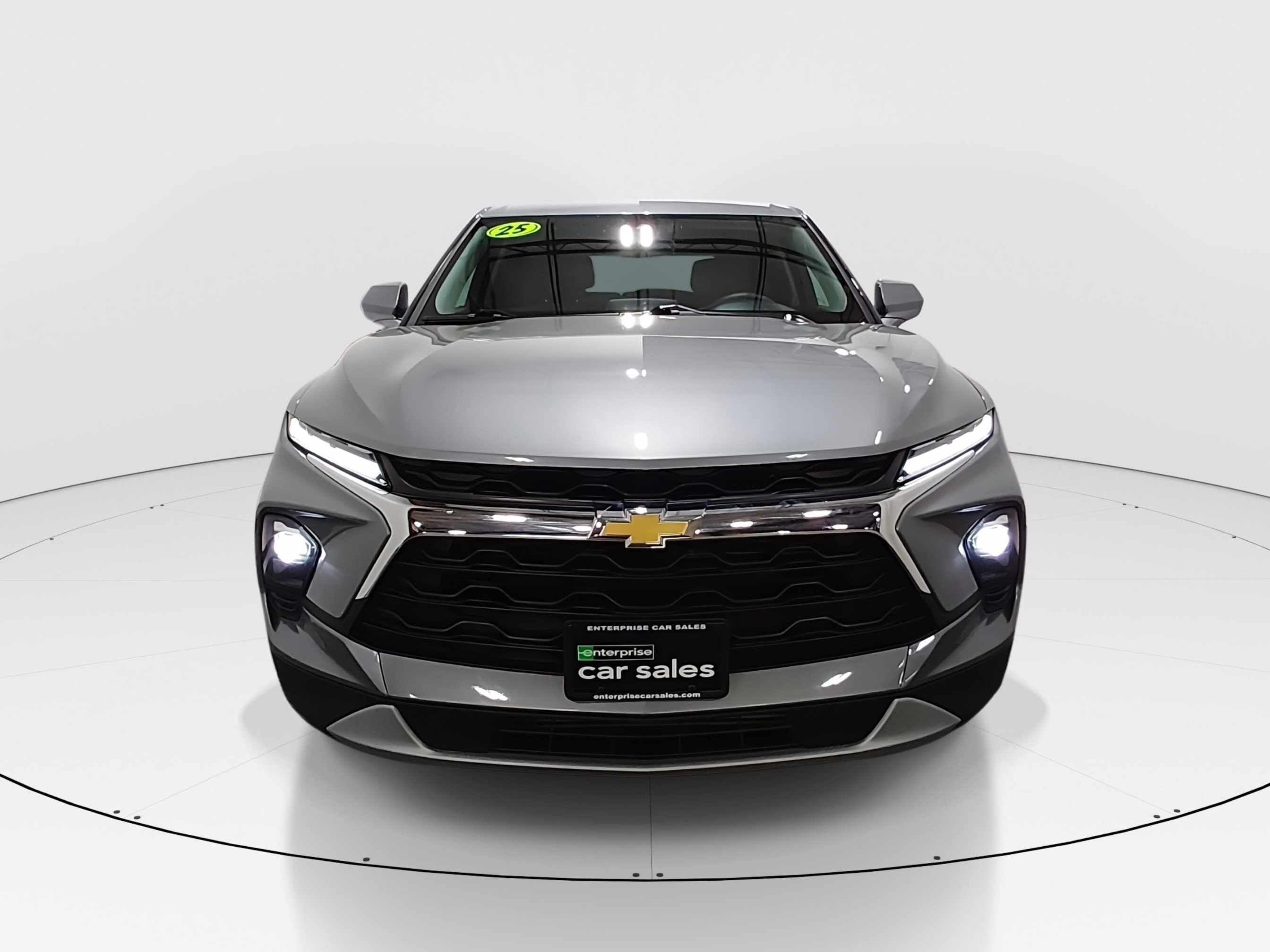 2025 Chevrolet Blazer 2LT - Photo 2