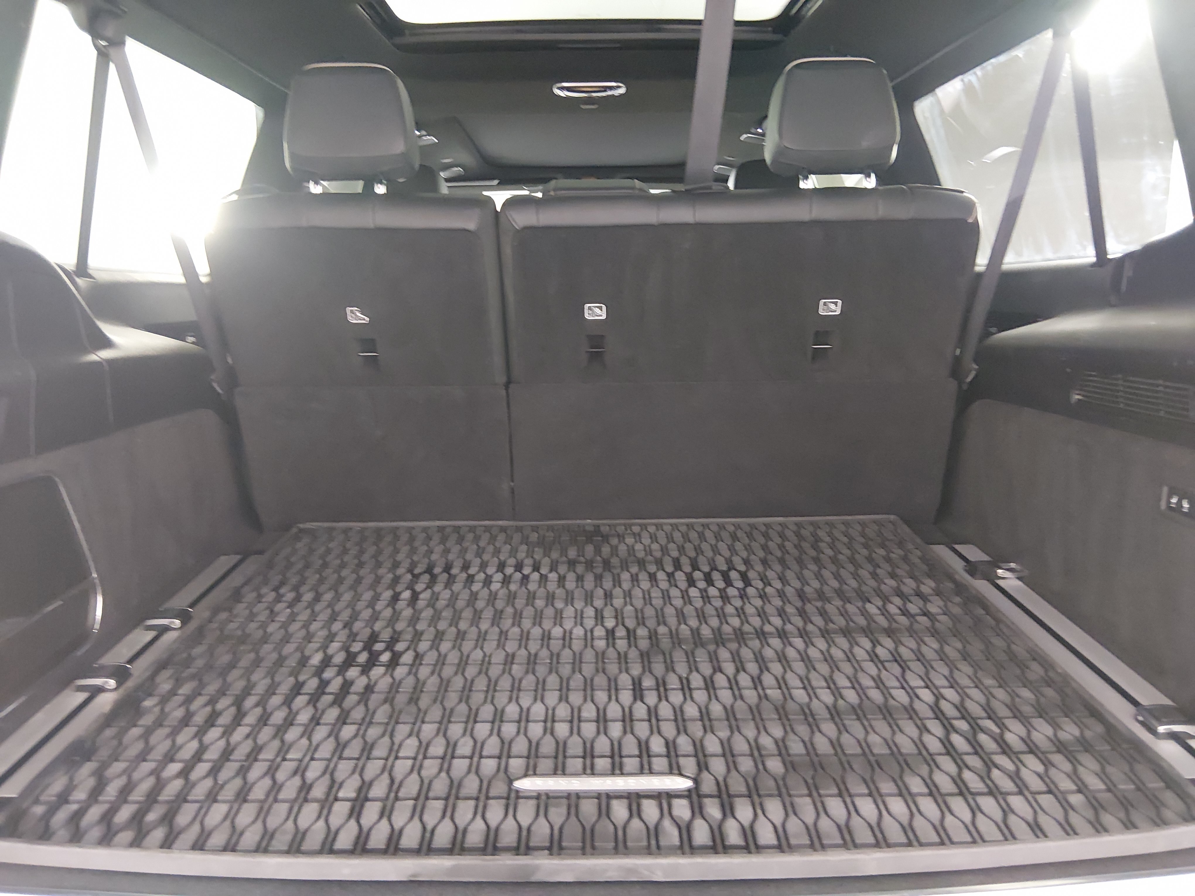 2024 Jeep Grand Wagoneer L Series III - Photo 11