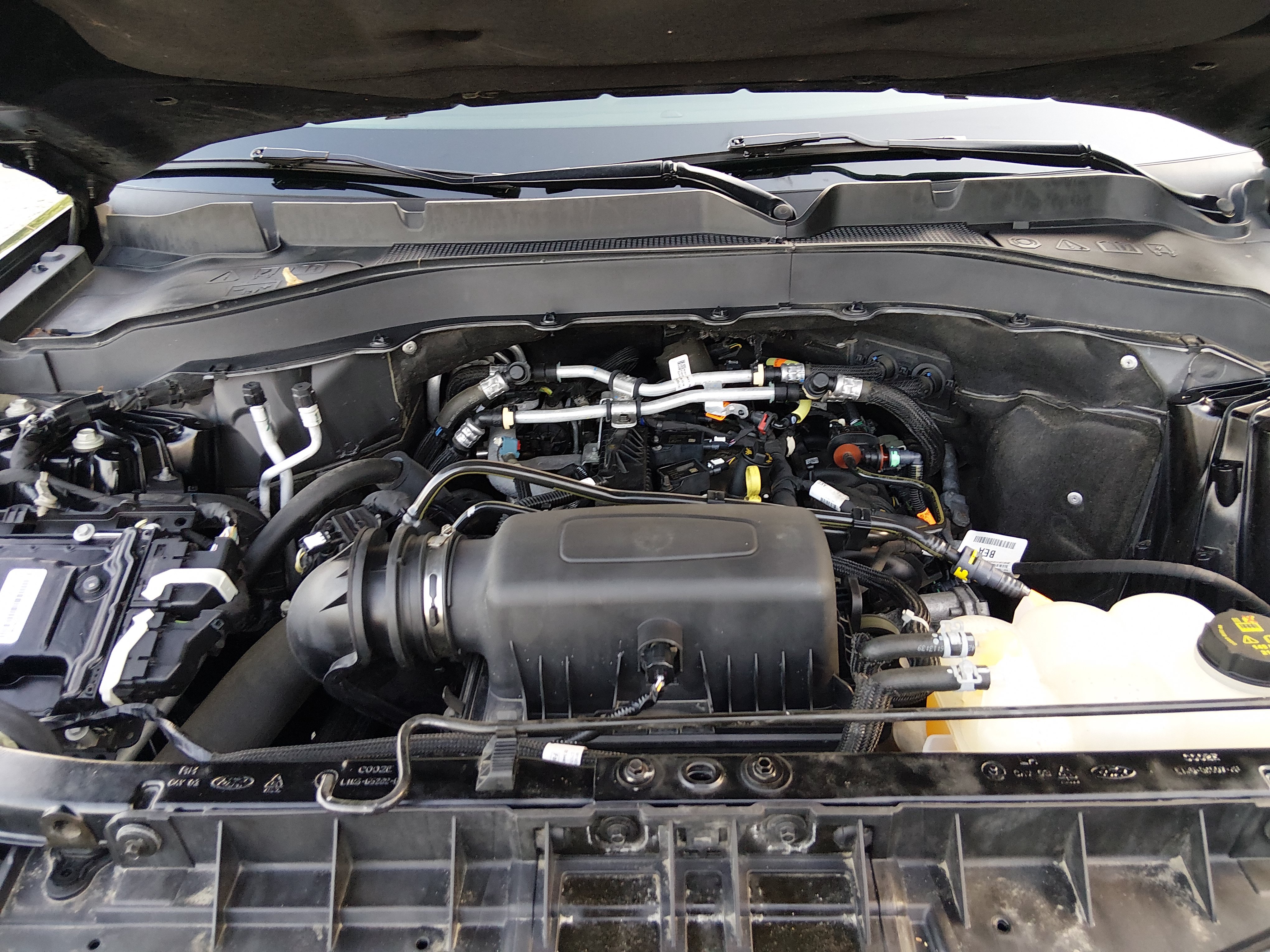 2023 Ford Explorer XLT - Photo 9