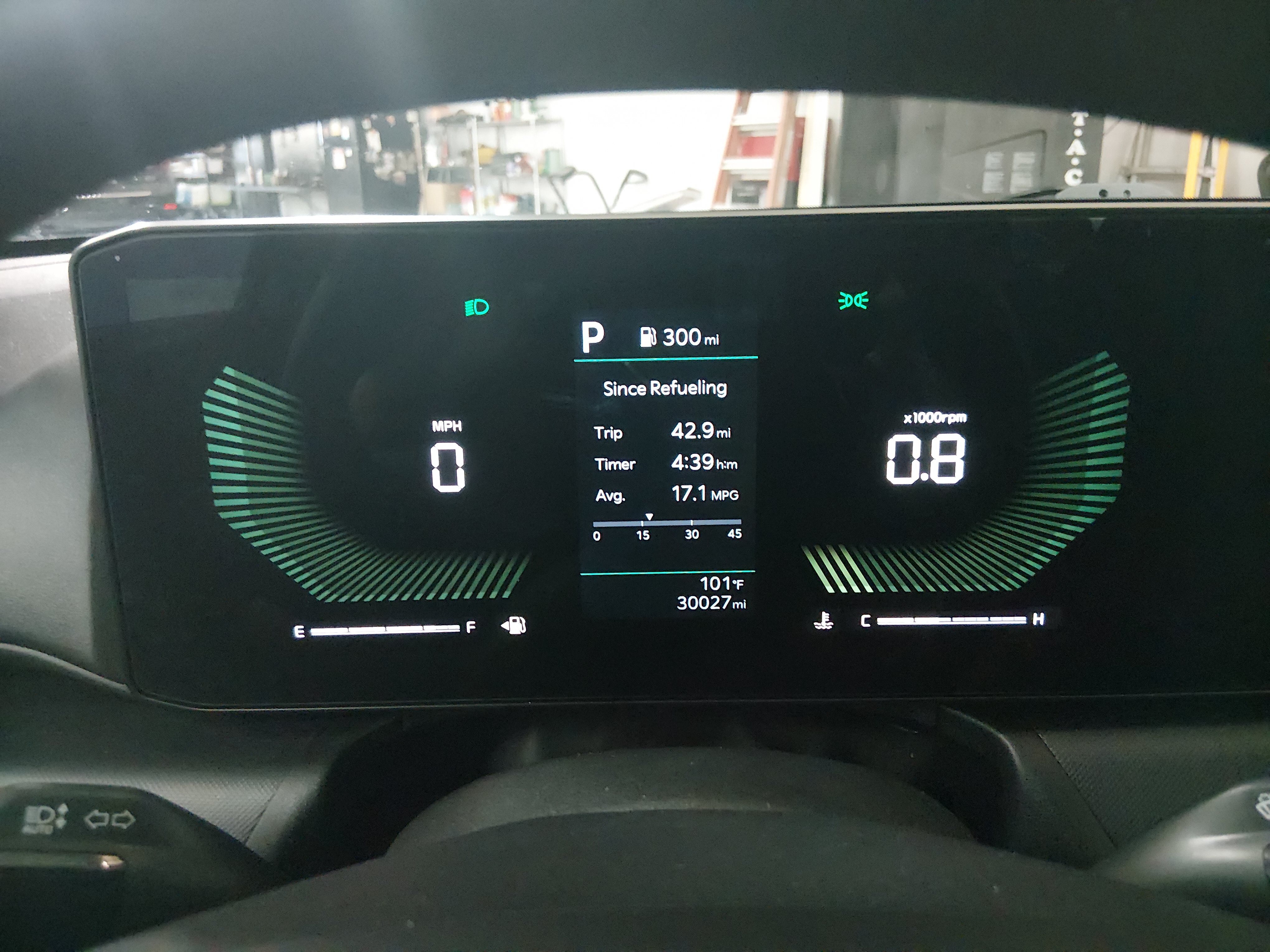 2025 Kia K4 LXS - Photo 14