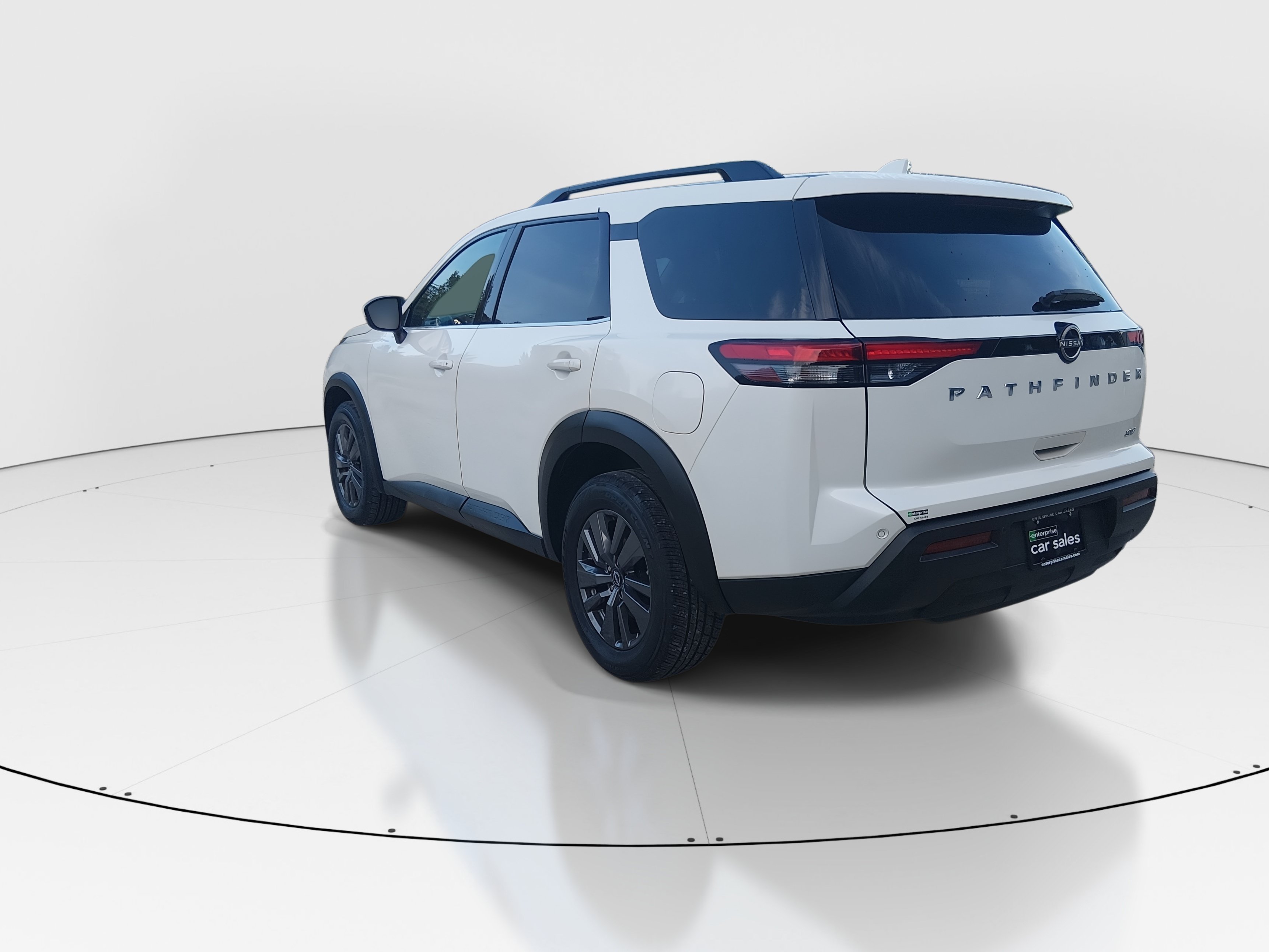 2024 Nissan Pathfinder SV - Photo 5