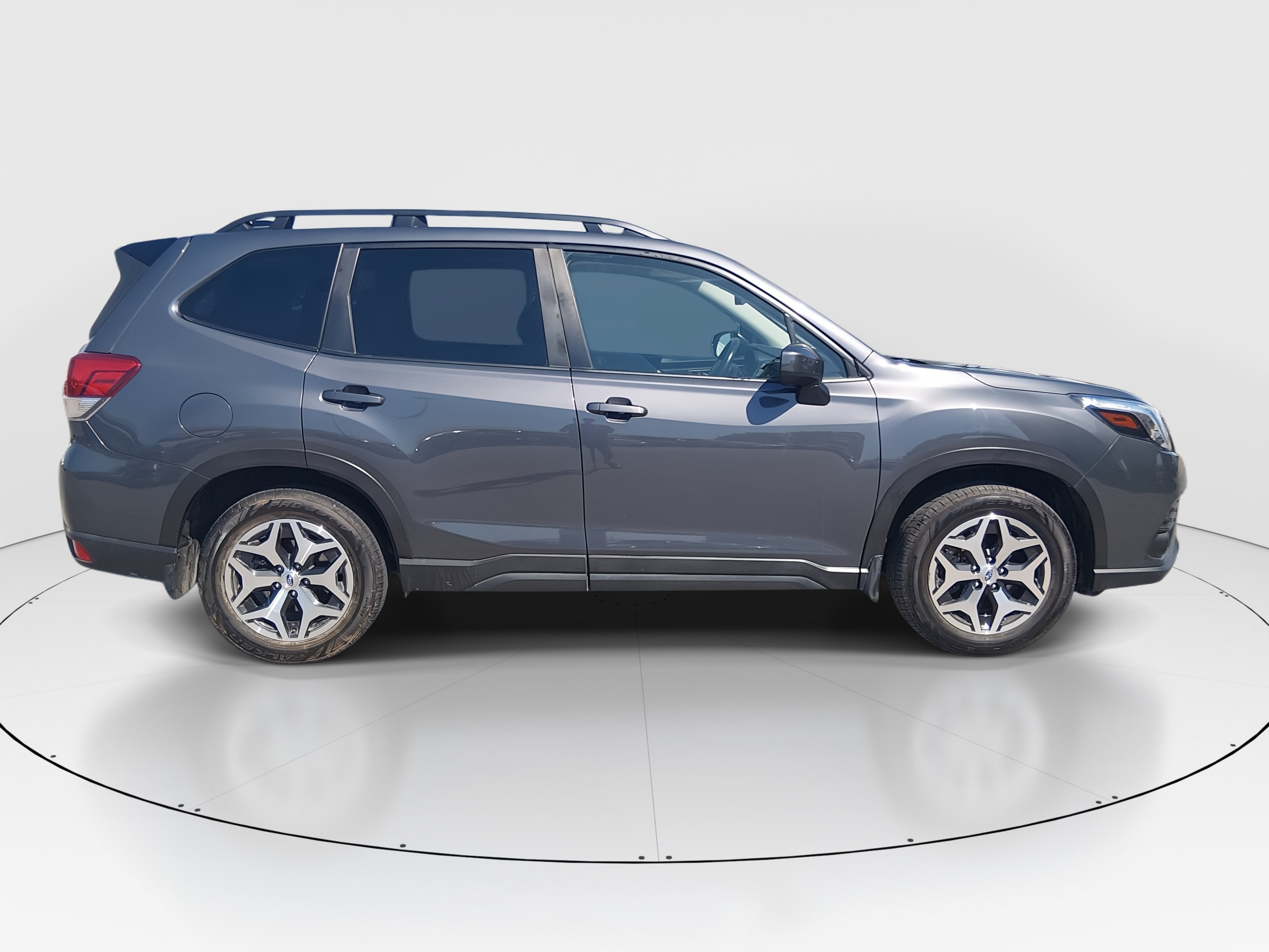 2024 Subaru Forester Premium - Photo 8