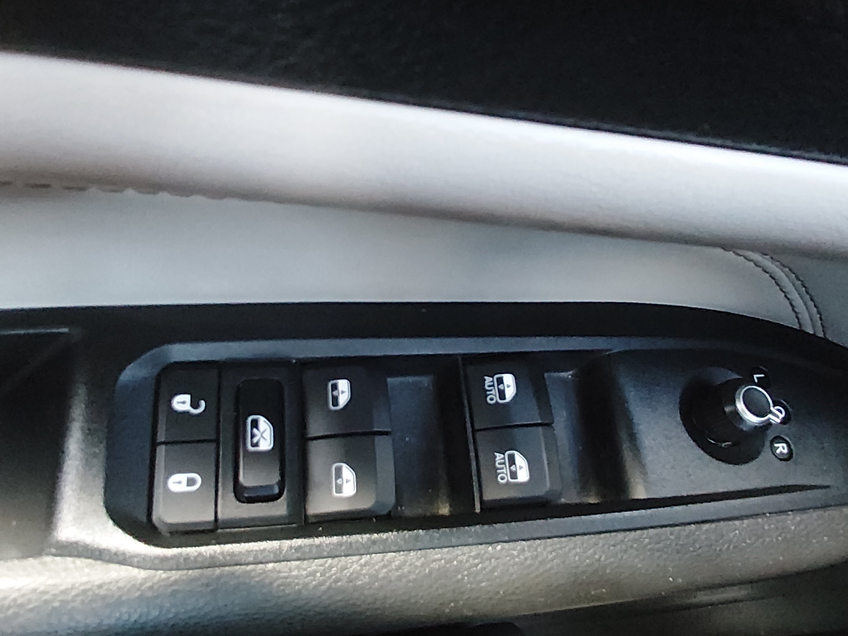 2023 Jeep Compass Limited - Photo 13
