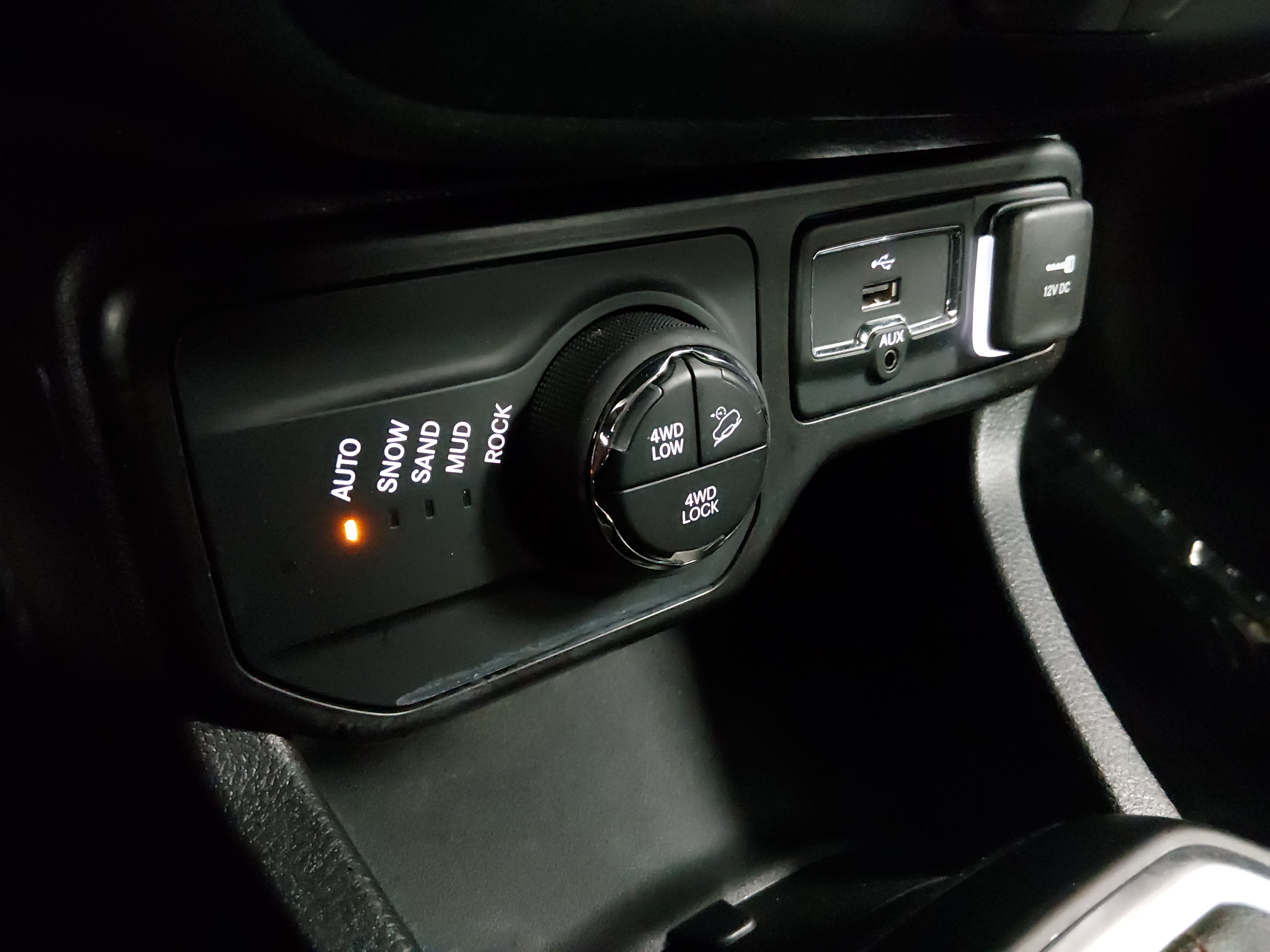 2023 Jeep Renegade Trailhawk - Photo 19