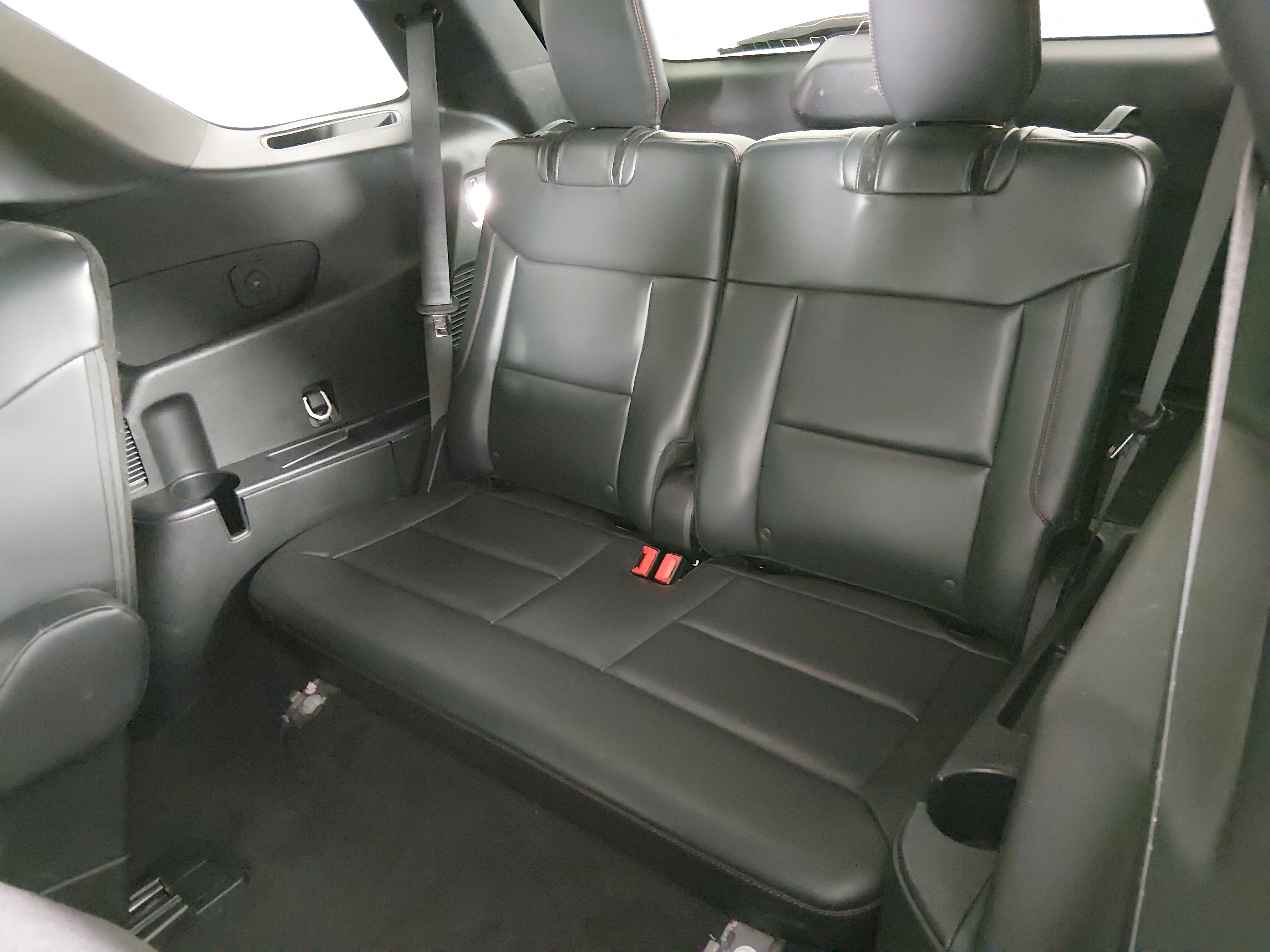 2025 Ford Explorer ST-LINE - Photo 18