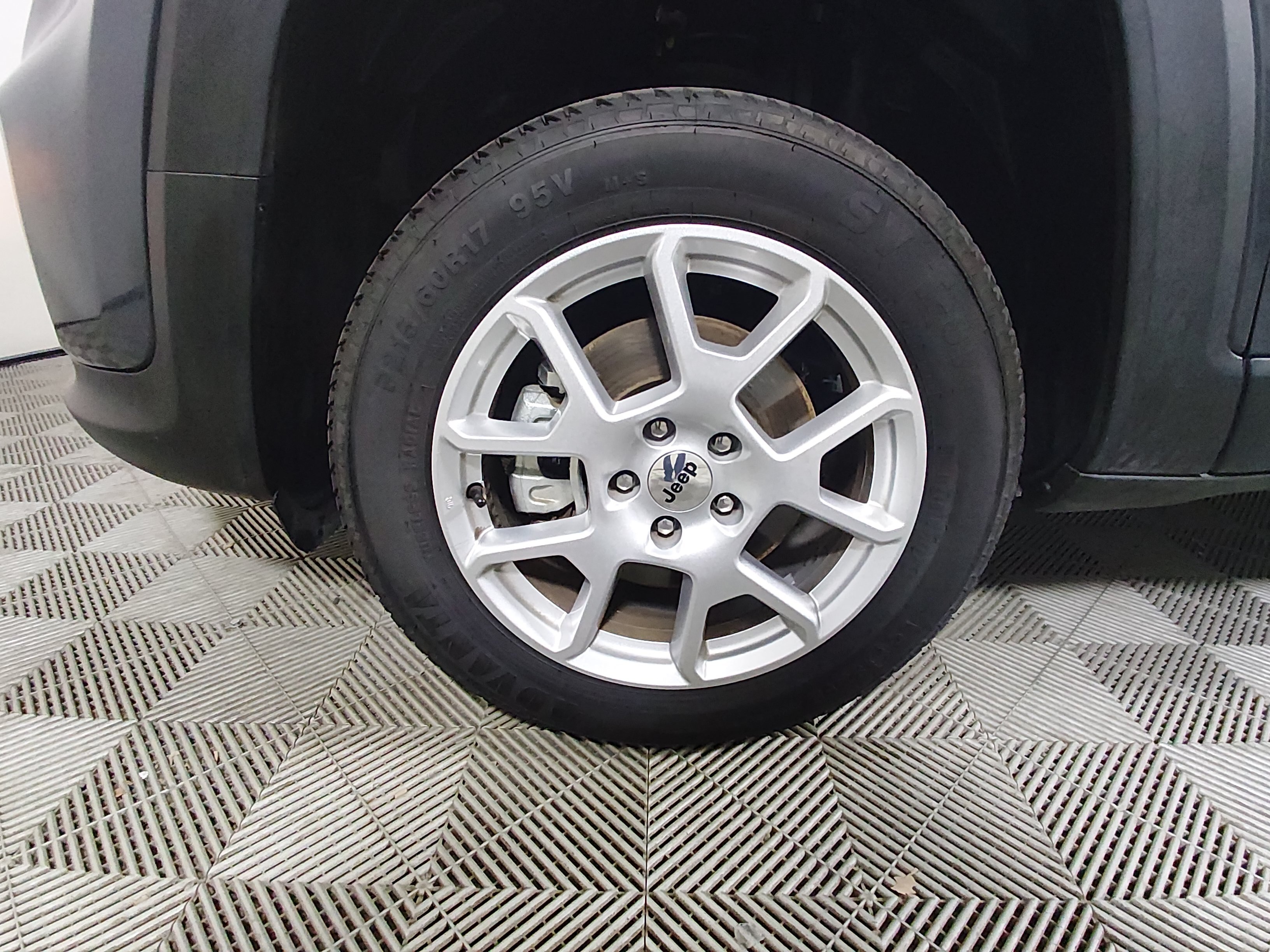 2023 Jeep Renegade Latitude - Photo 10