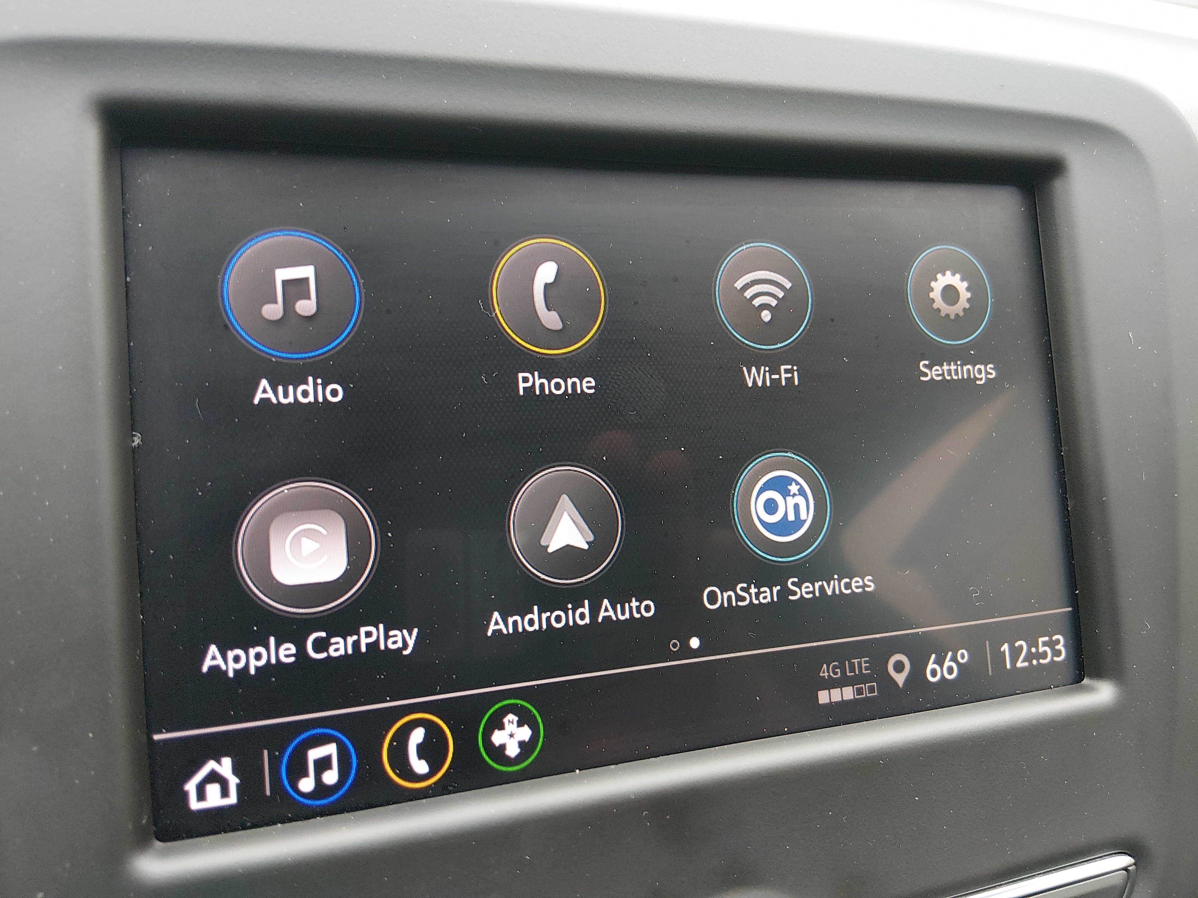 2024 Chevrolet Equinox LT - Photo 19