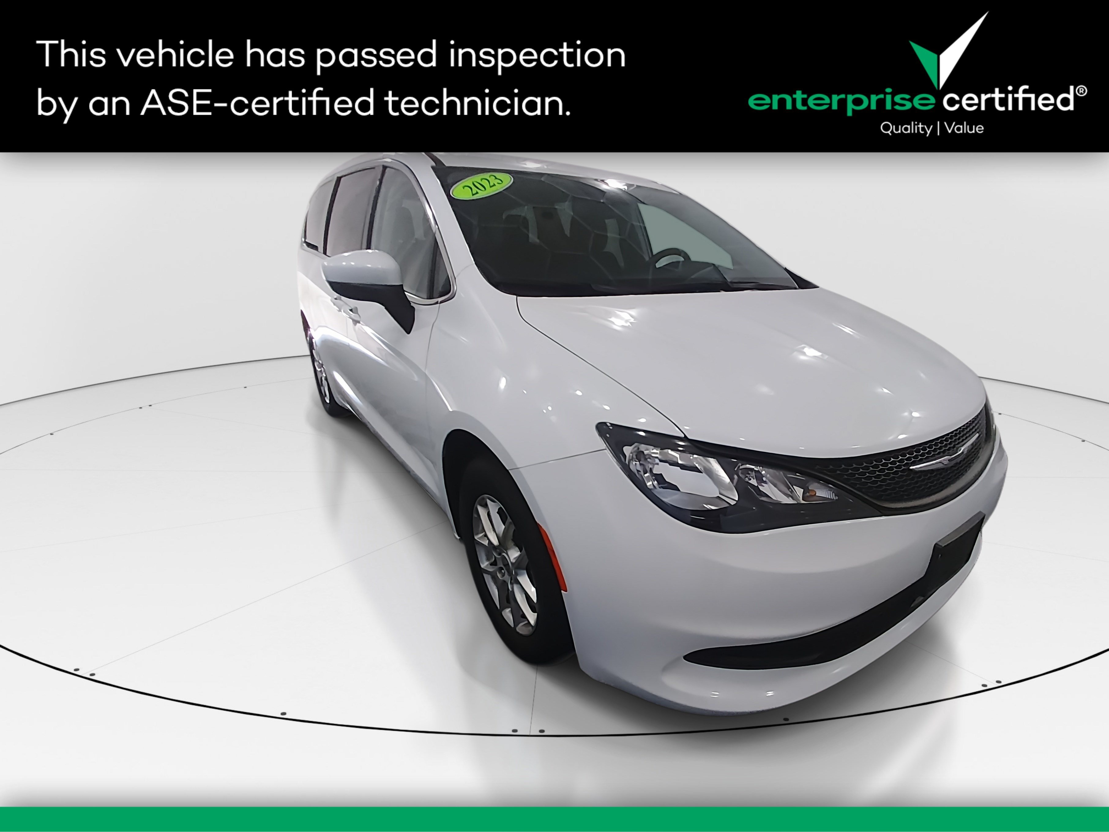 2023 Chrysler Voyager
