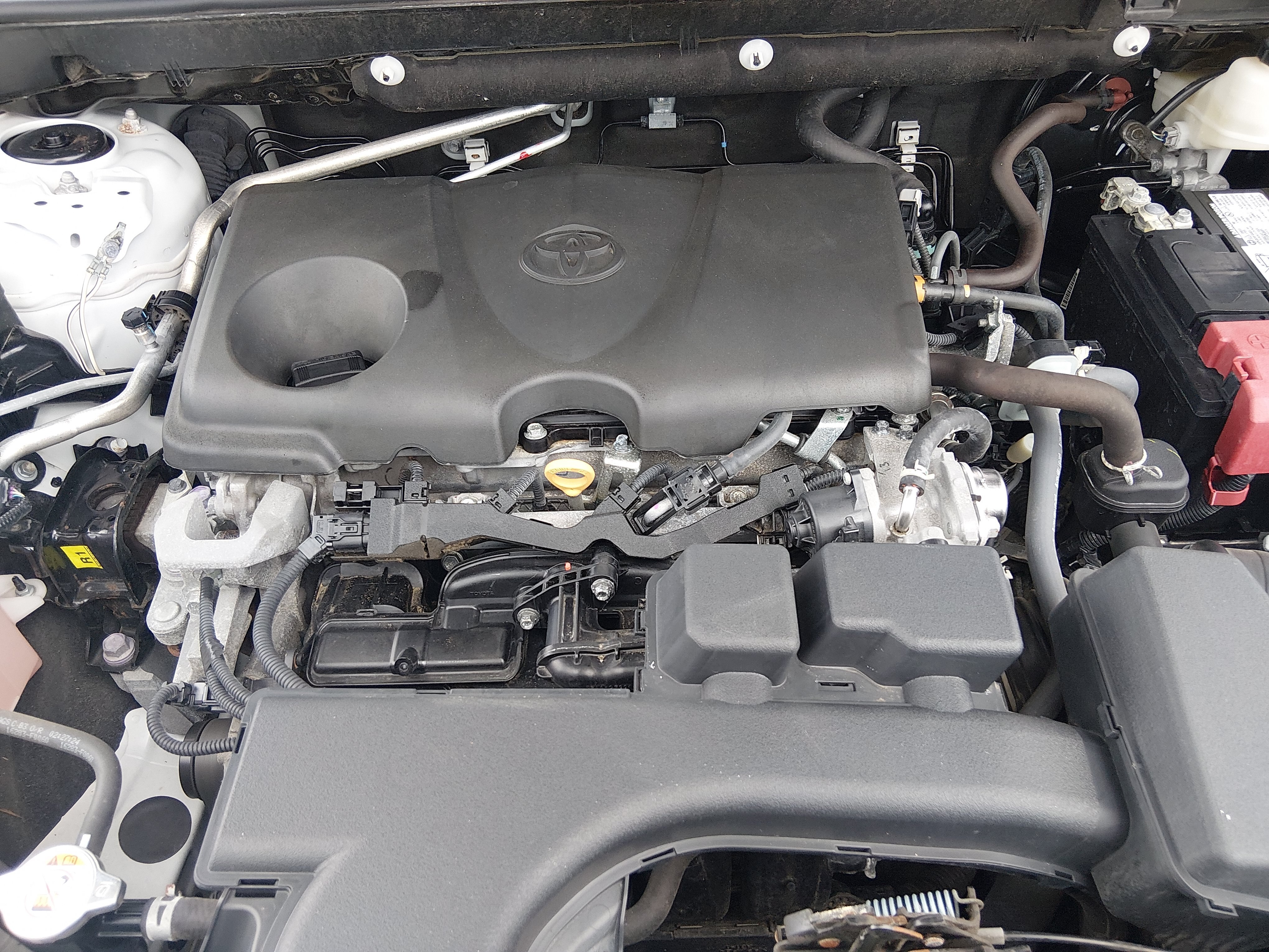 2024 Toyota RAV4 Adventure - Photo 9