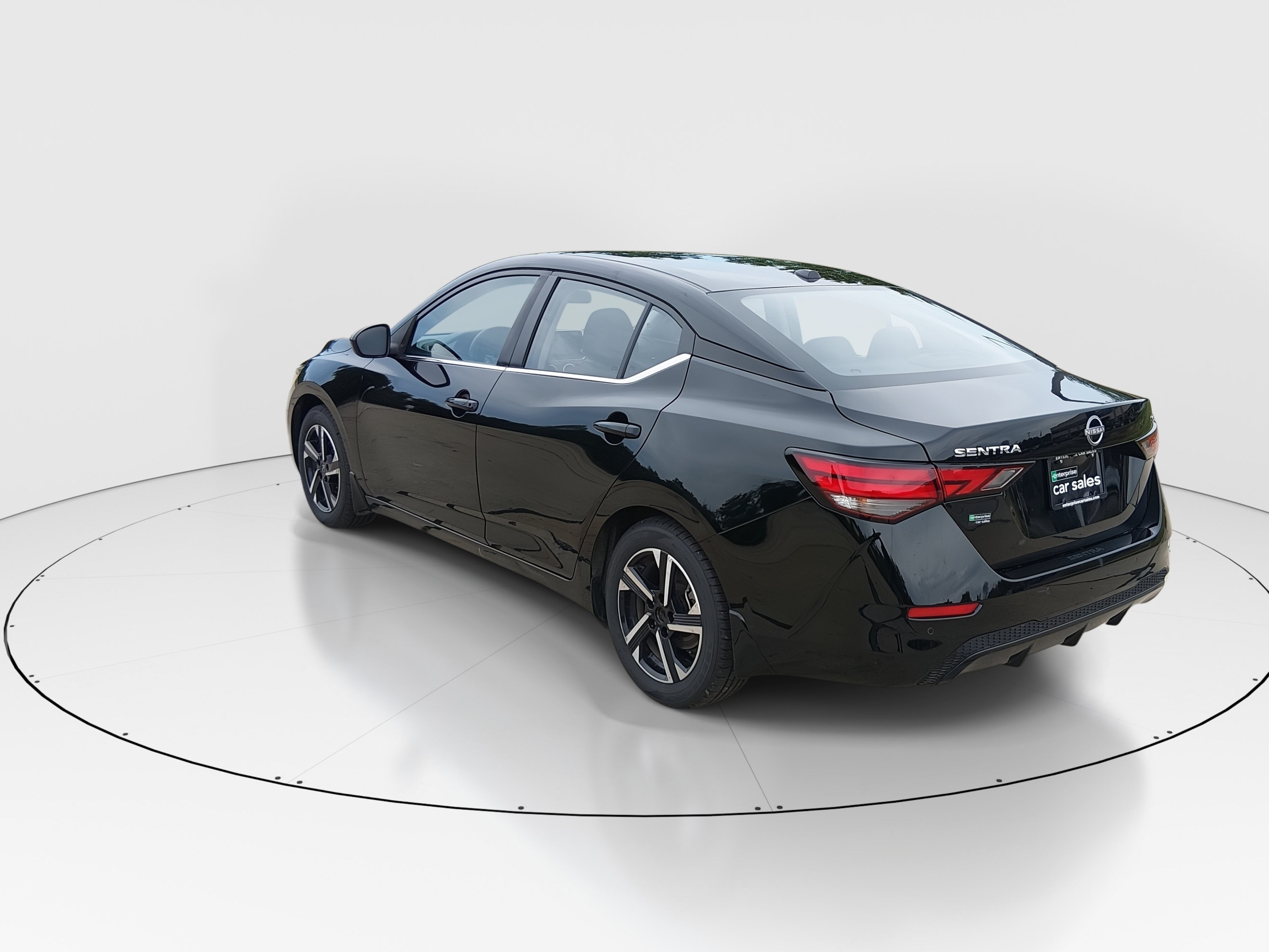 2024 Nissan Sentra SV - Photo 5