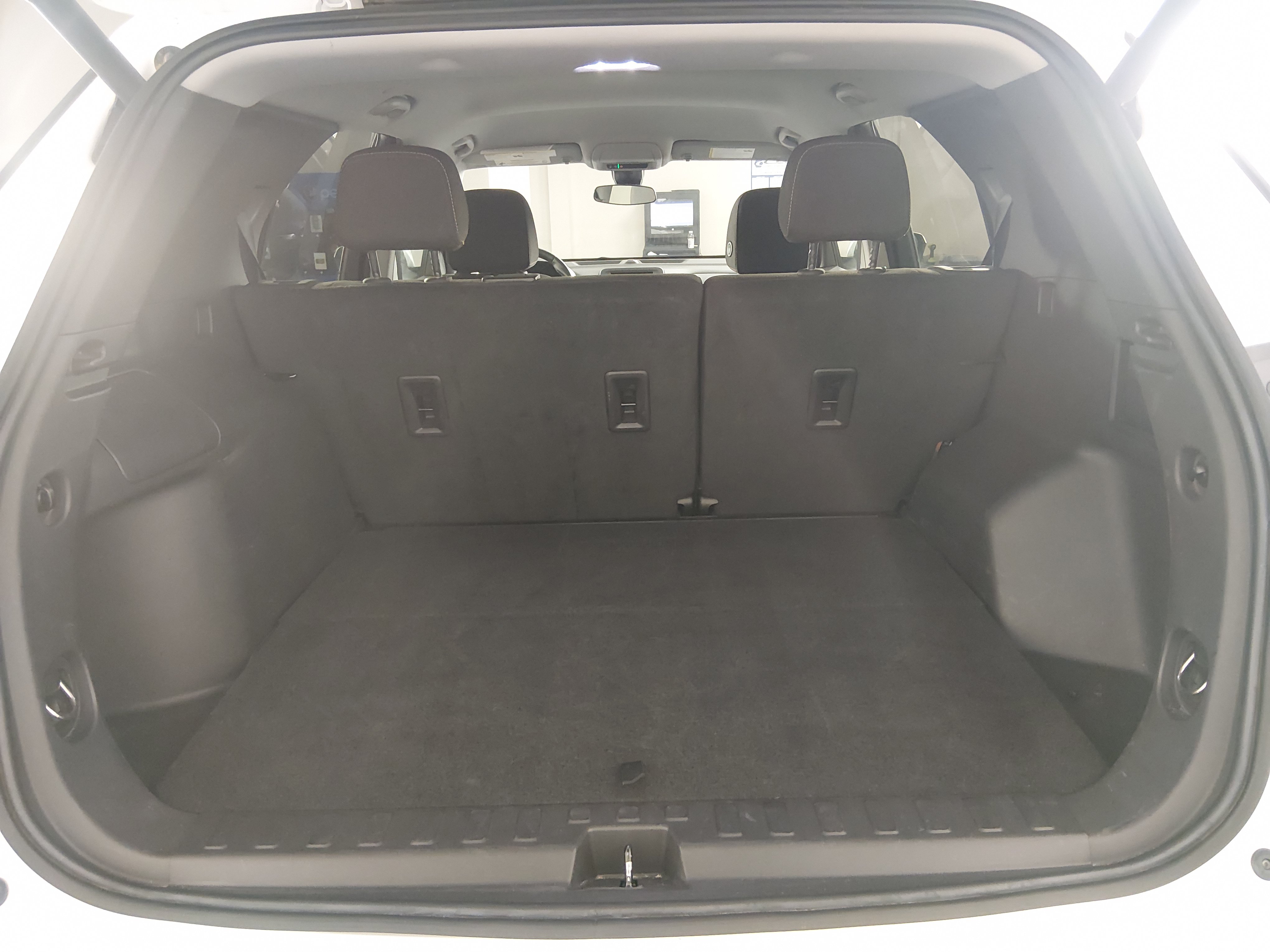 2024 Chevrolet Equinox LT - Photo 11