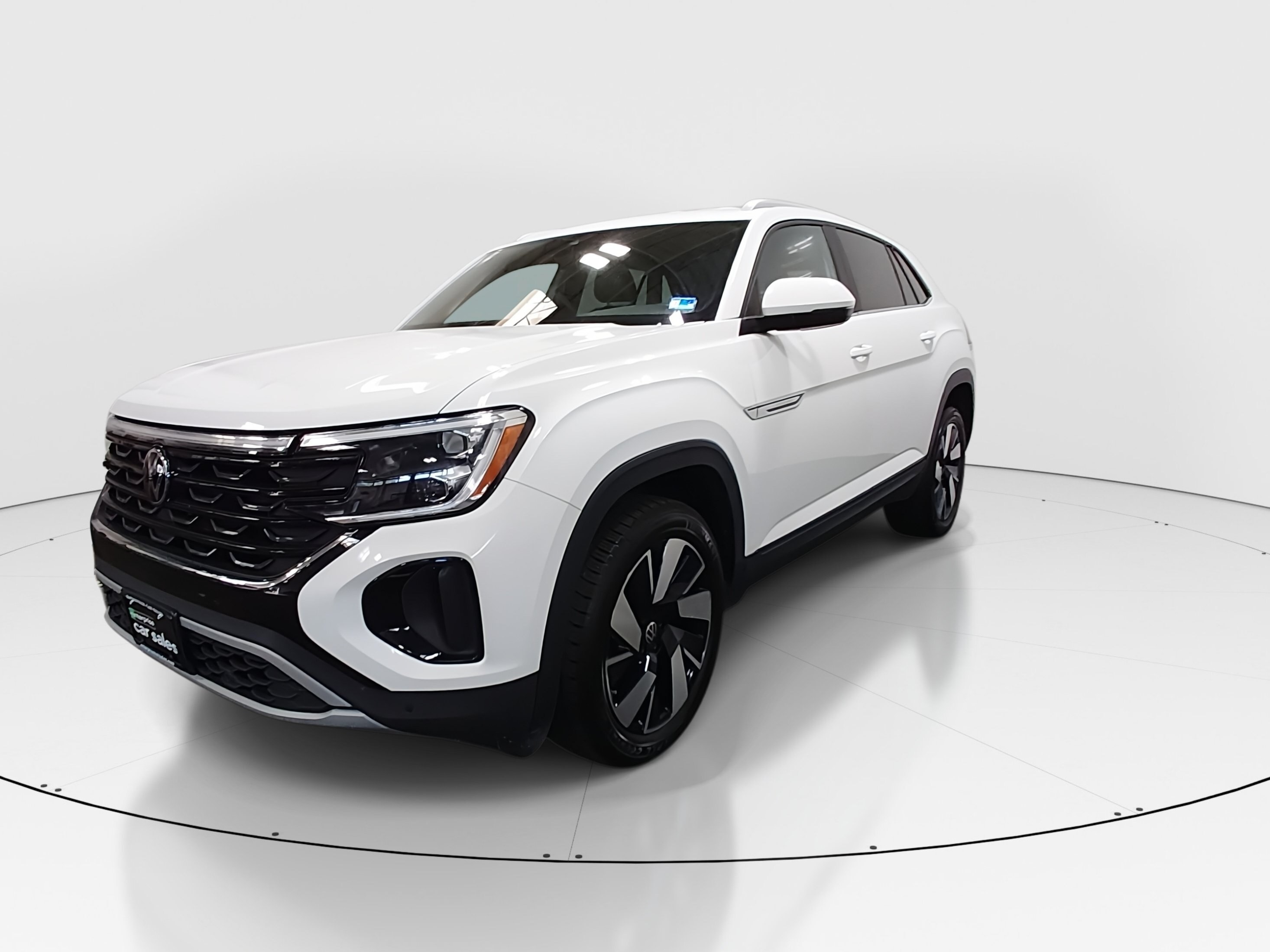 2024 Volkswagen Atlas Cross Sport SE w/Tech - Photo 3