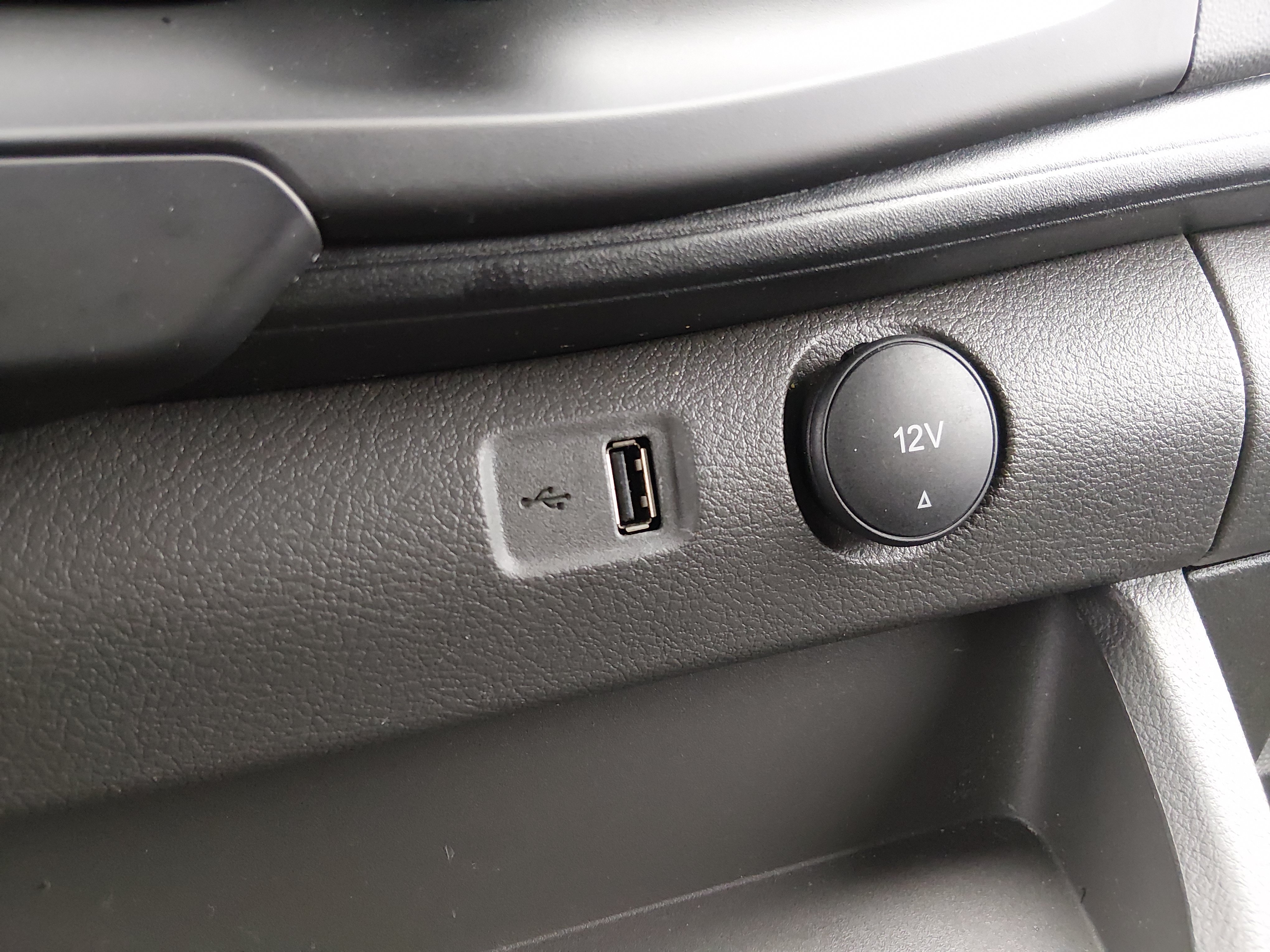 2025 Ford Transit Van Base - Photo 19