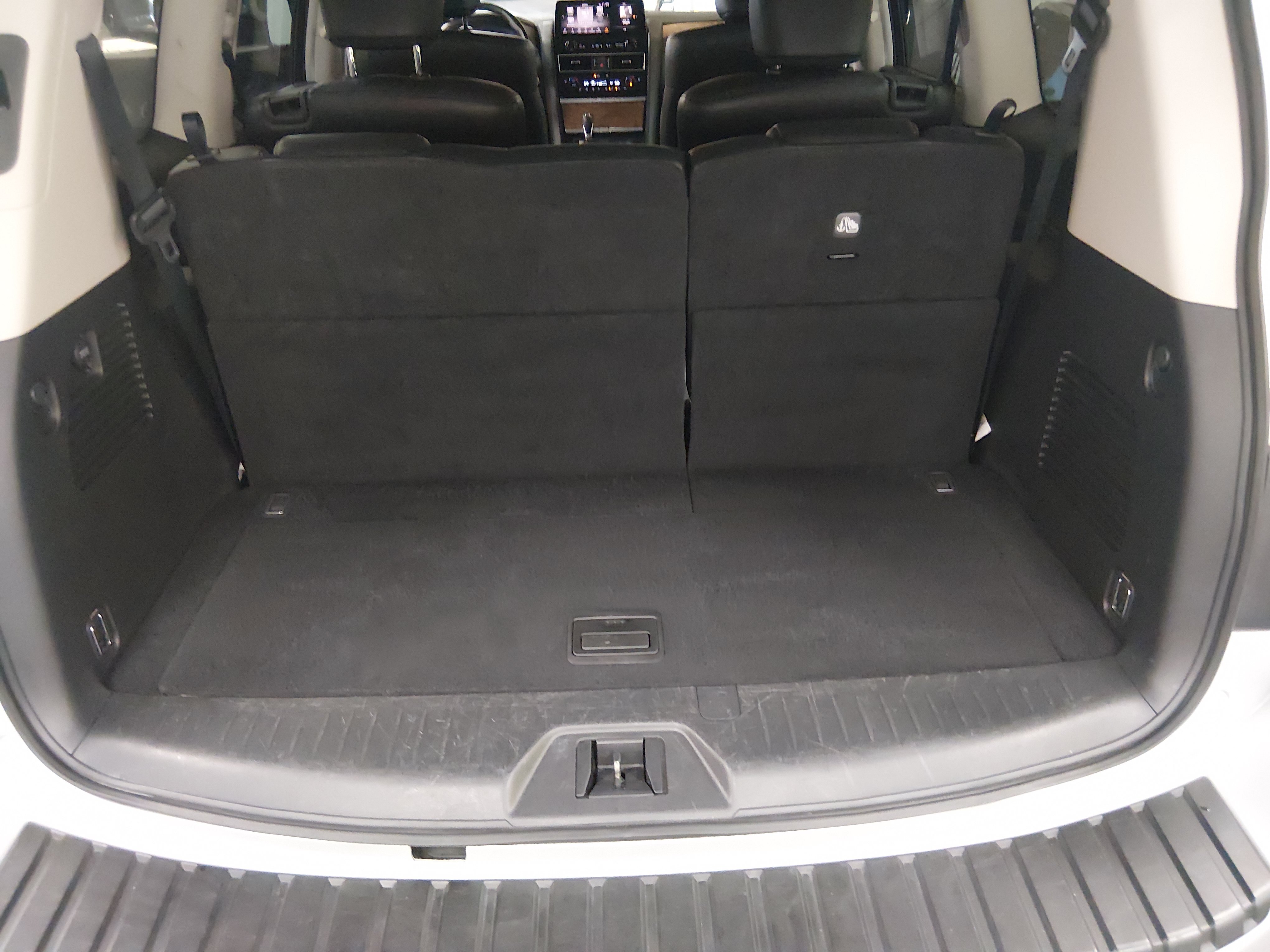 2024 Nissan Armada SL - Photo 11