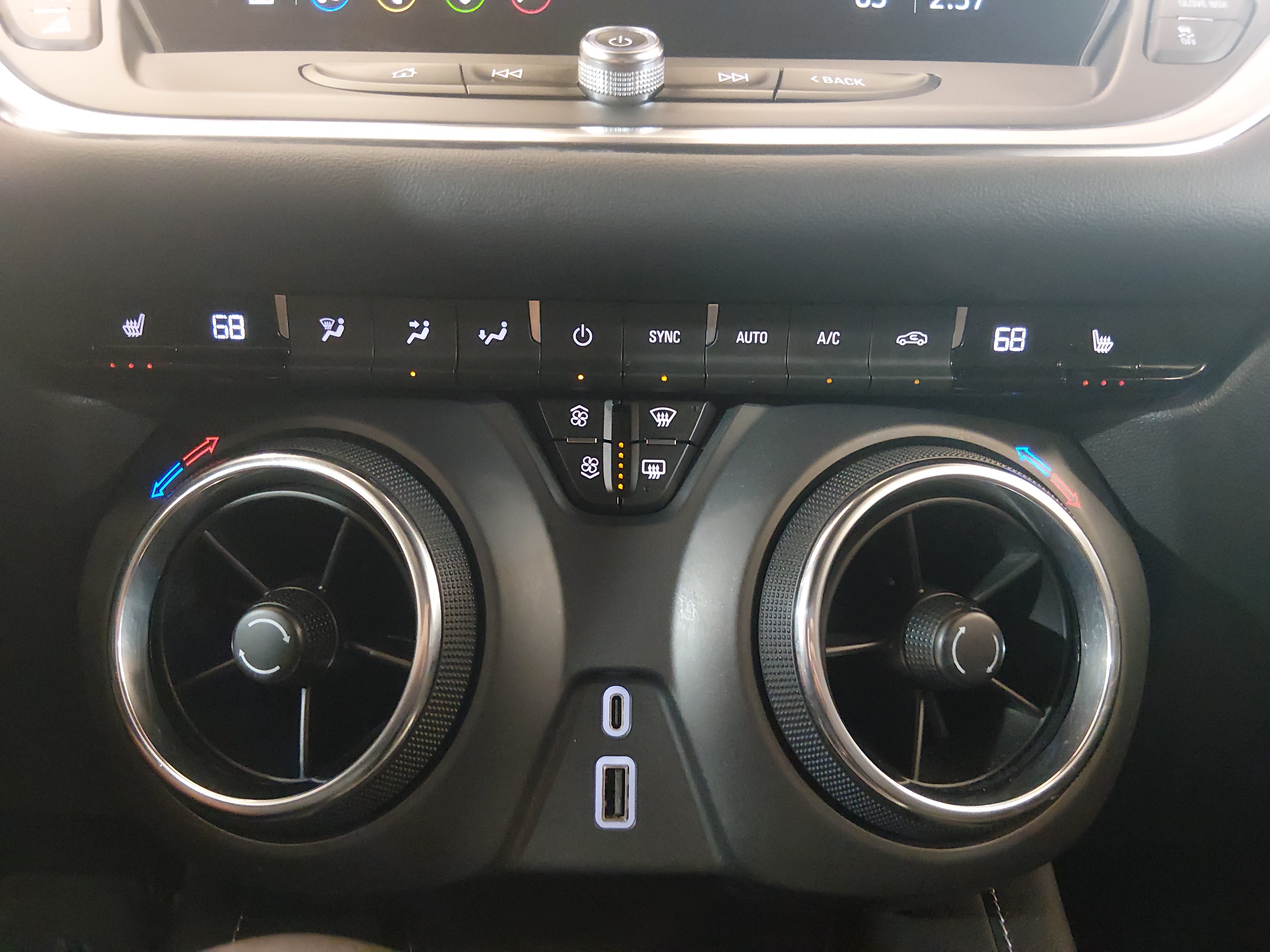 2024 Chevrolet Blazer 2LT - Photo 17