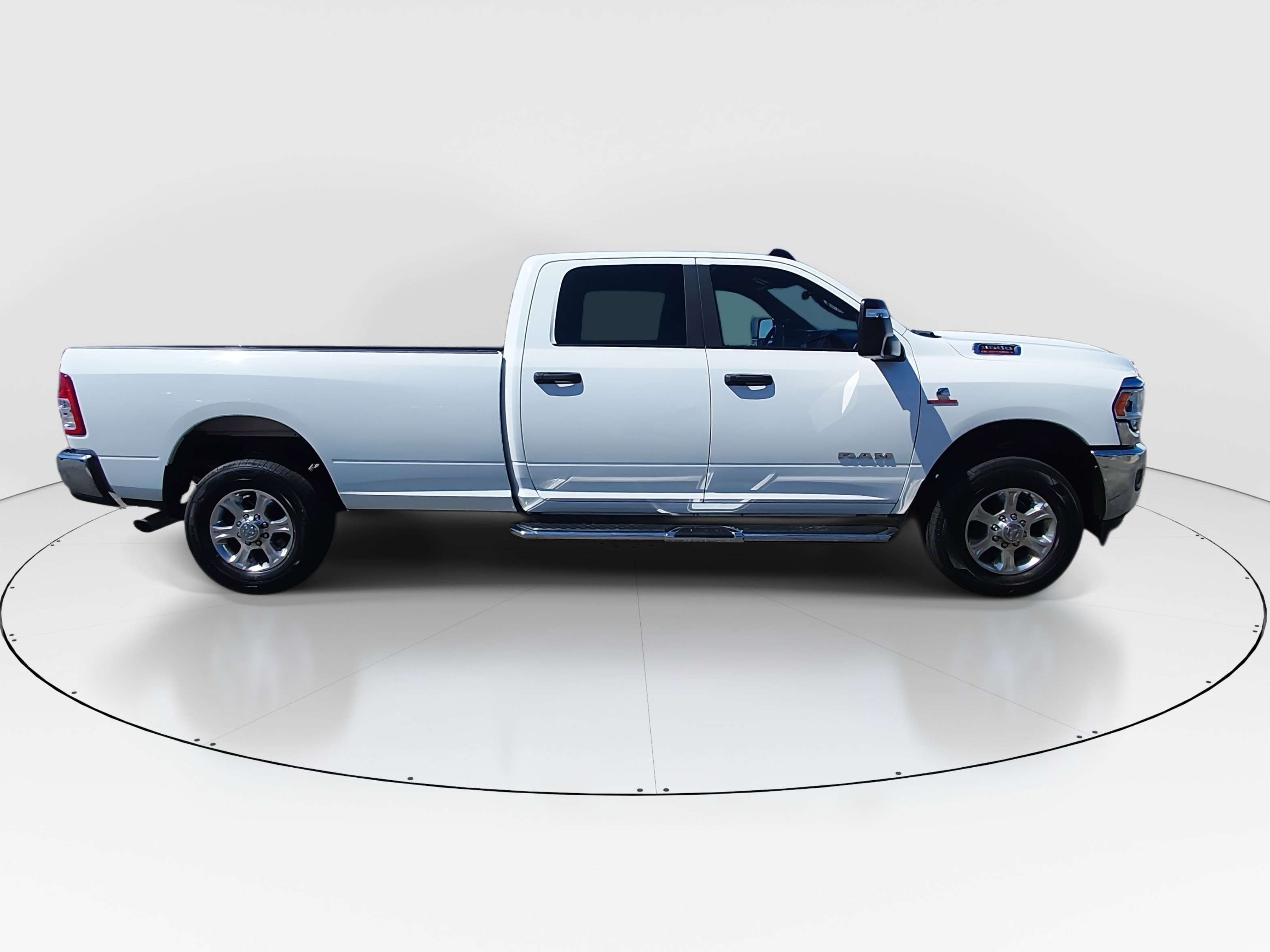 2024 RAM Ram 3500 Pickup Big Horn - Photo 8
