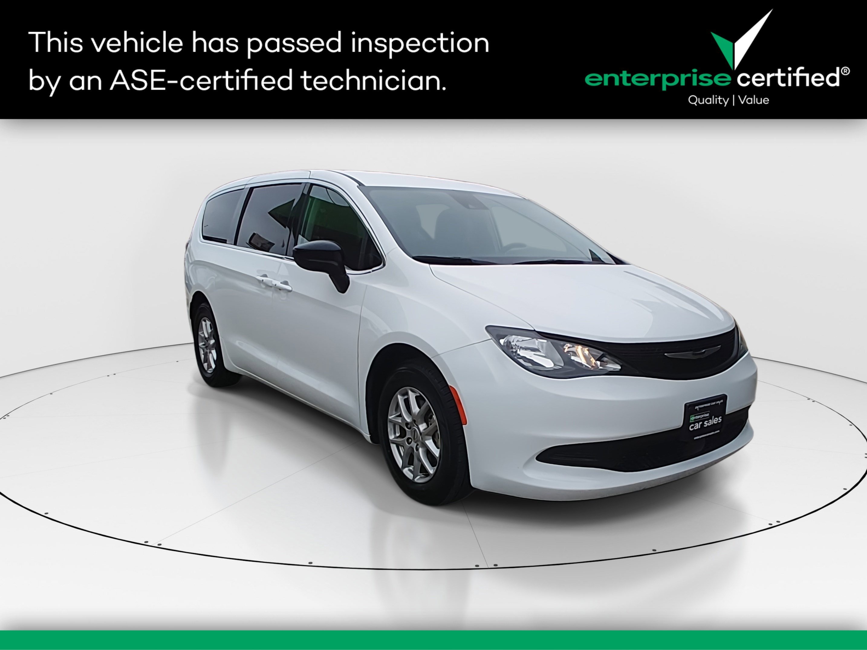 2024 Chrysler Voyager