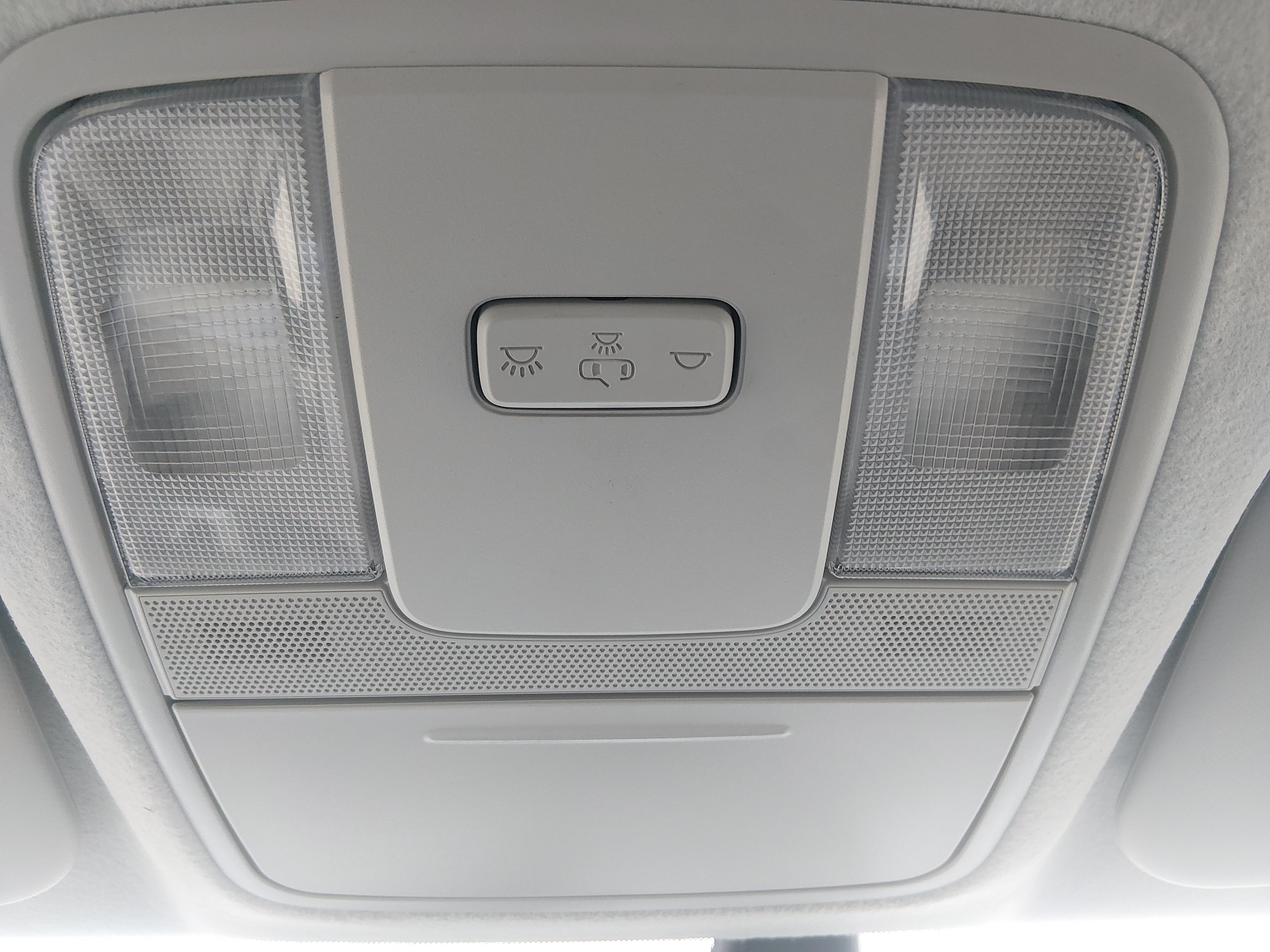 2024 Kia Forte LXS - Photo 19
