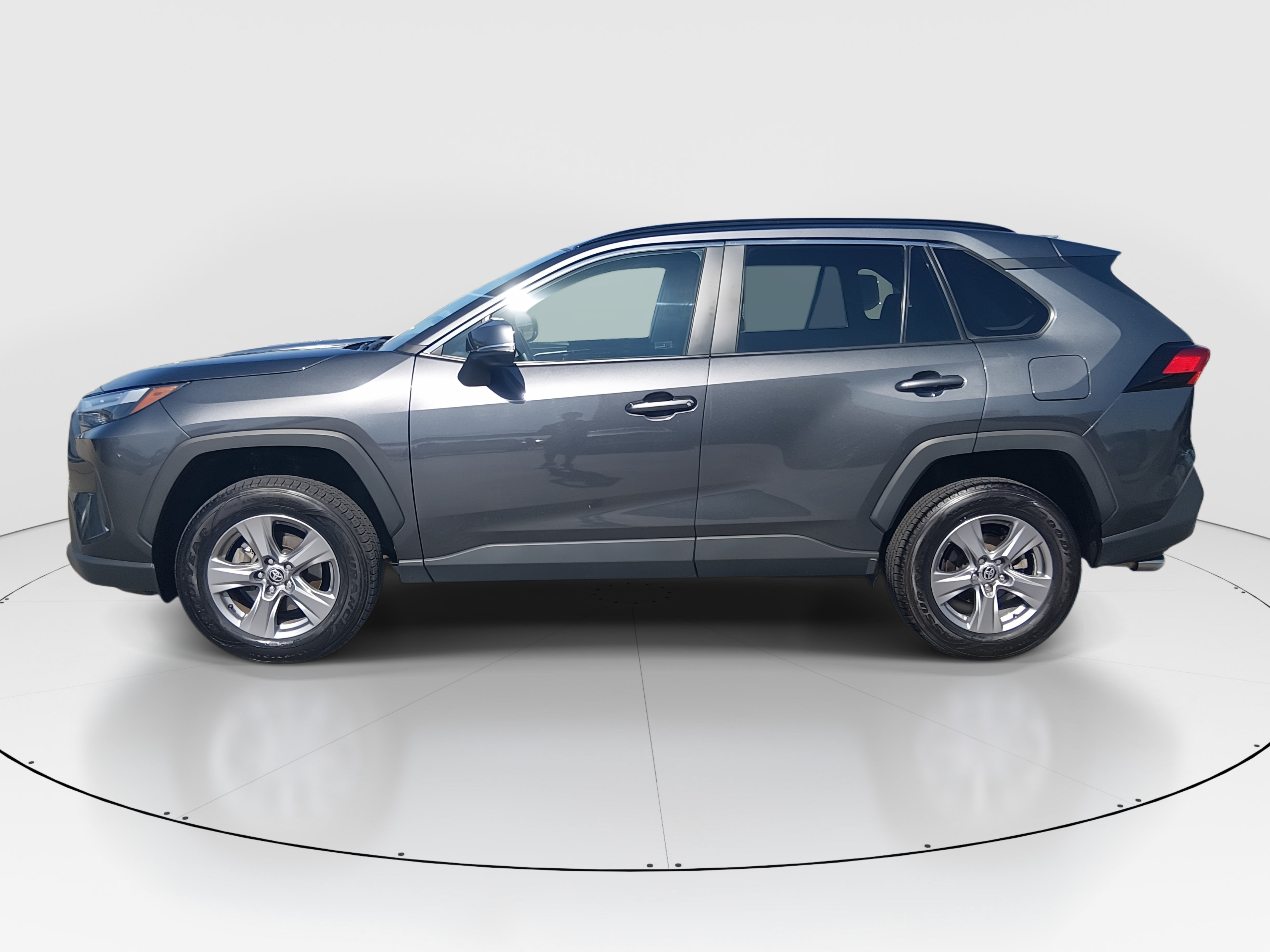 2024 Toyota RAV4 4