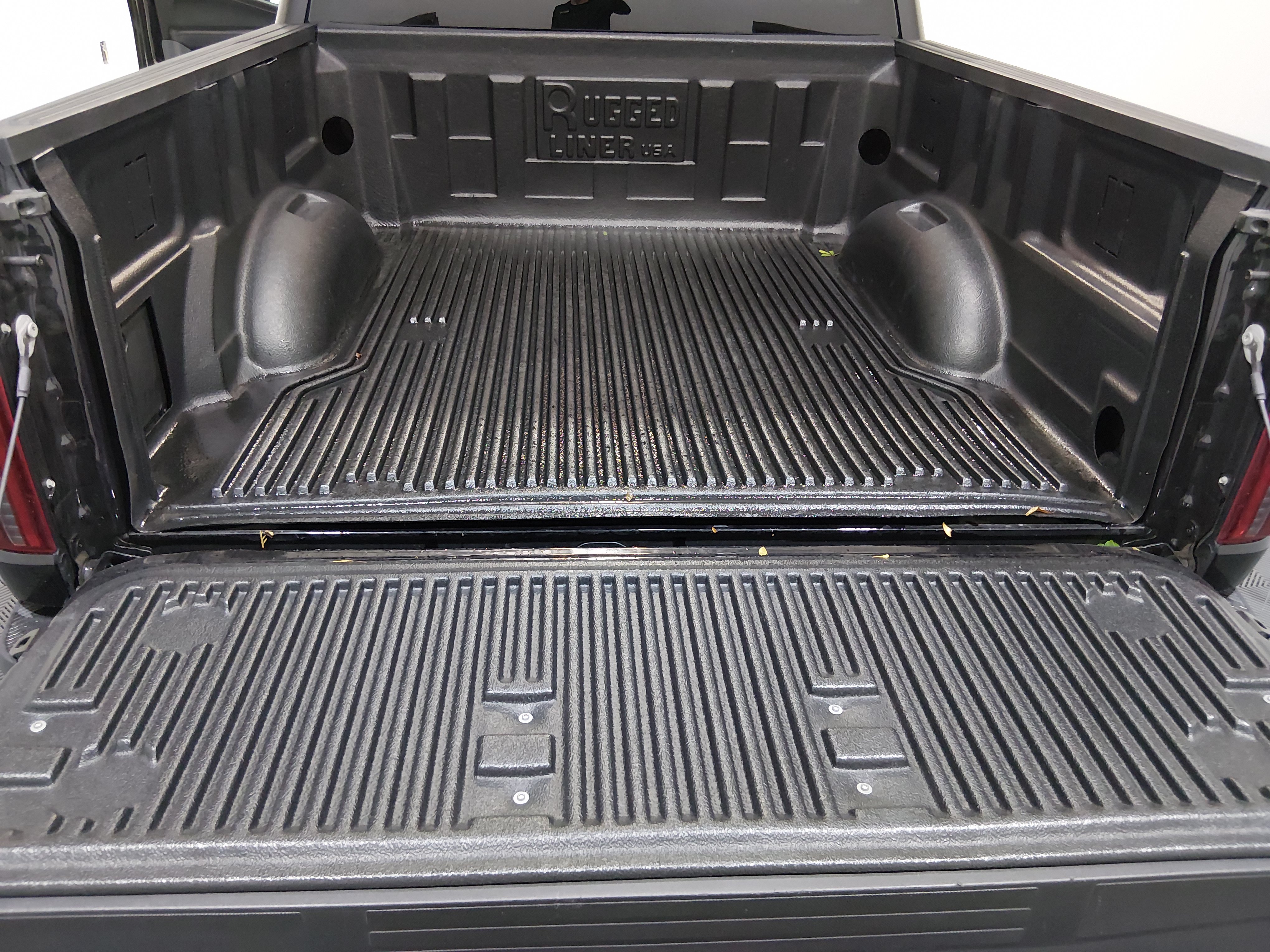 2025 Ford F-150 XLT - Photo 11