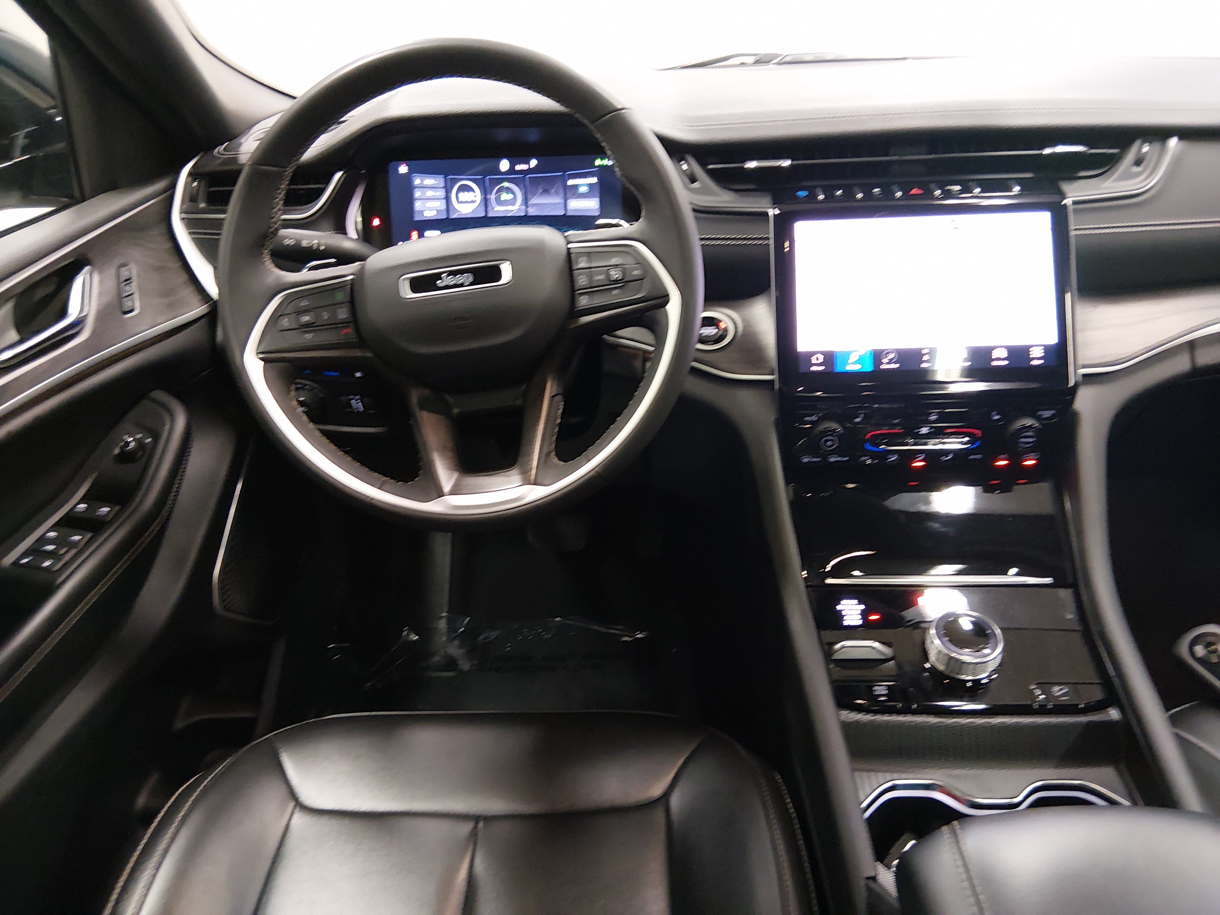 2024 Jeep Grand Cherokee 4xe - Photo 12