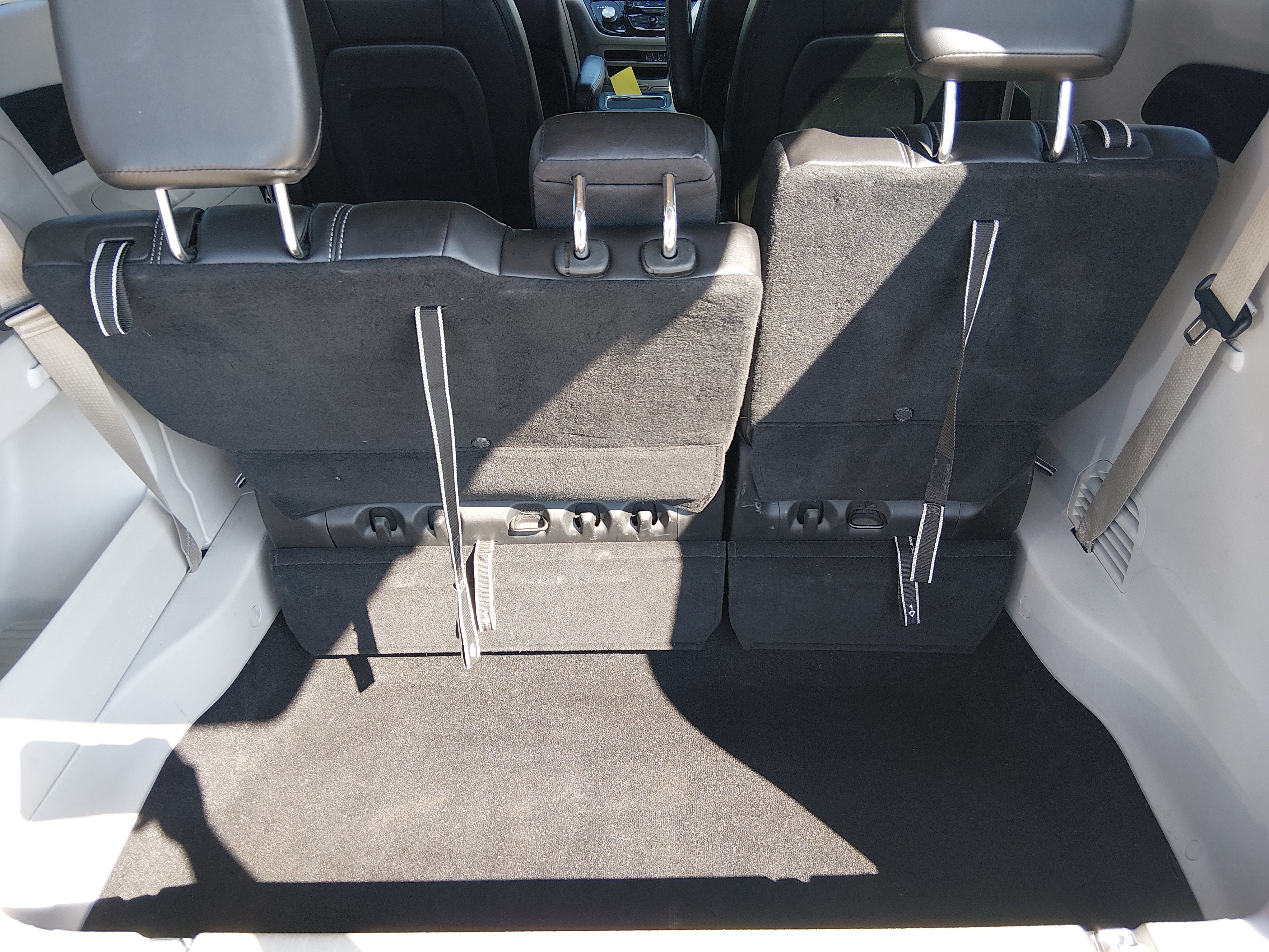 2023 Chrysler Pacifica Touring L - Photo 11