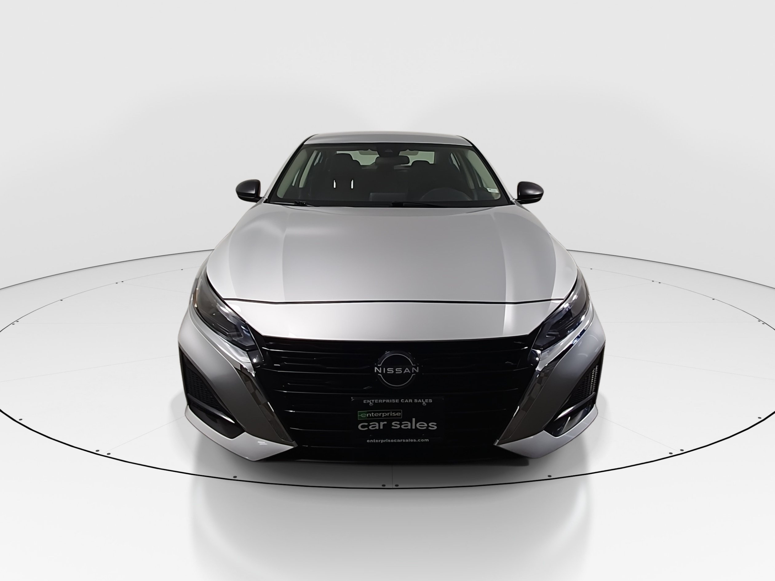2024 Nissan Altima 2.5 SV Sedan 2