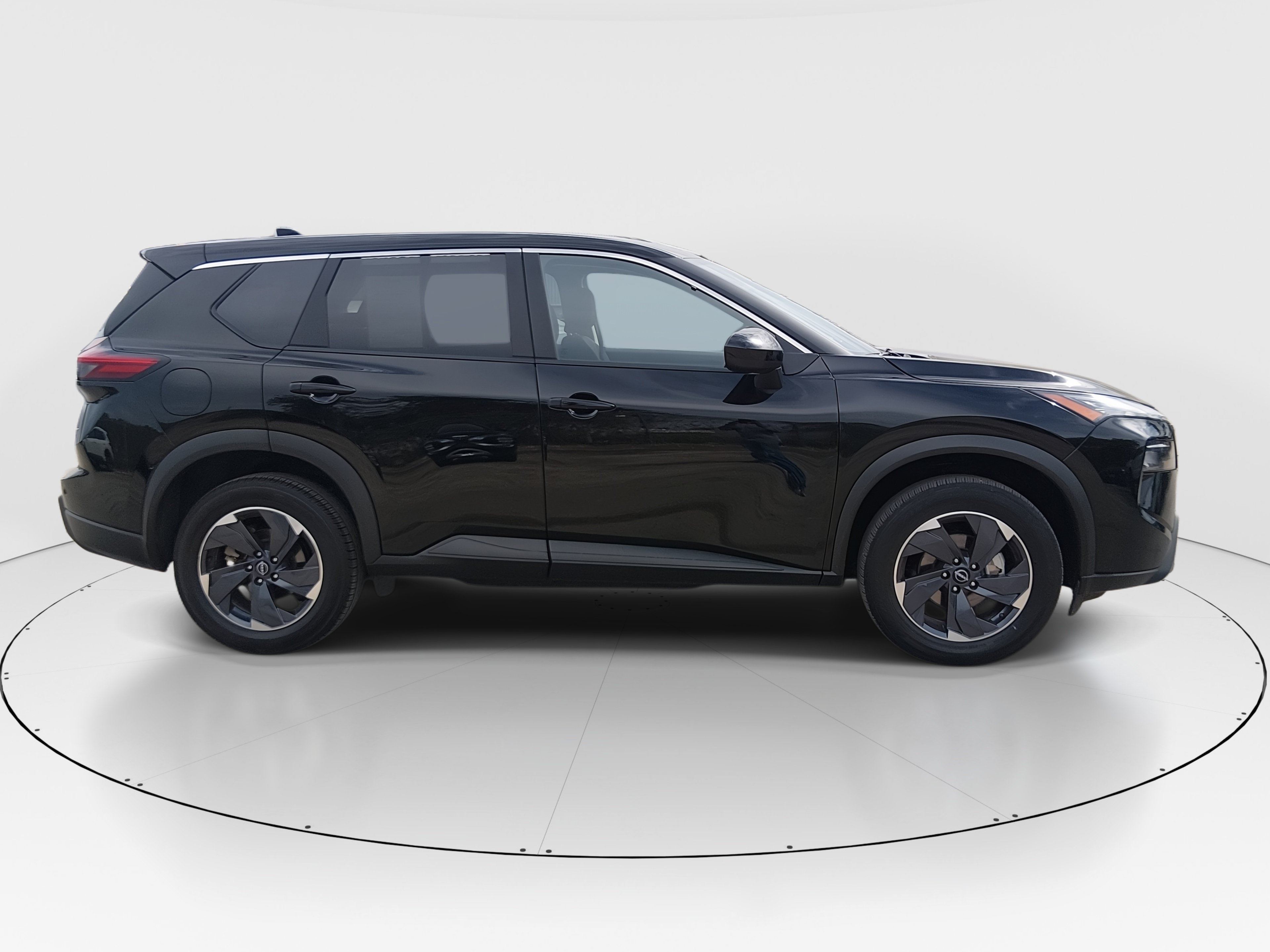 2024 Nissan Rogue SV - Photo 8
