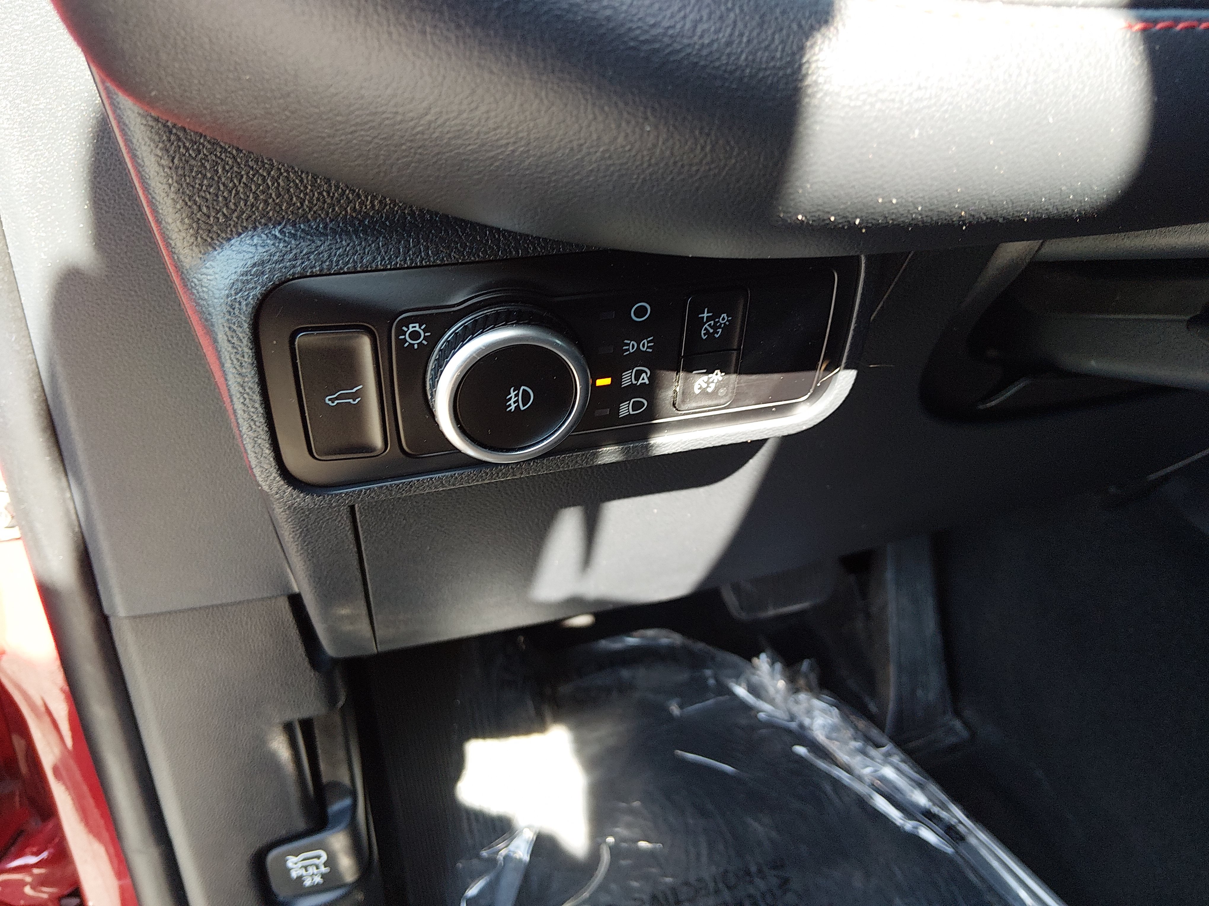 2025 Ford Explorer ST-LINE - Photo 13