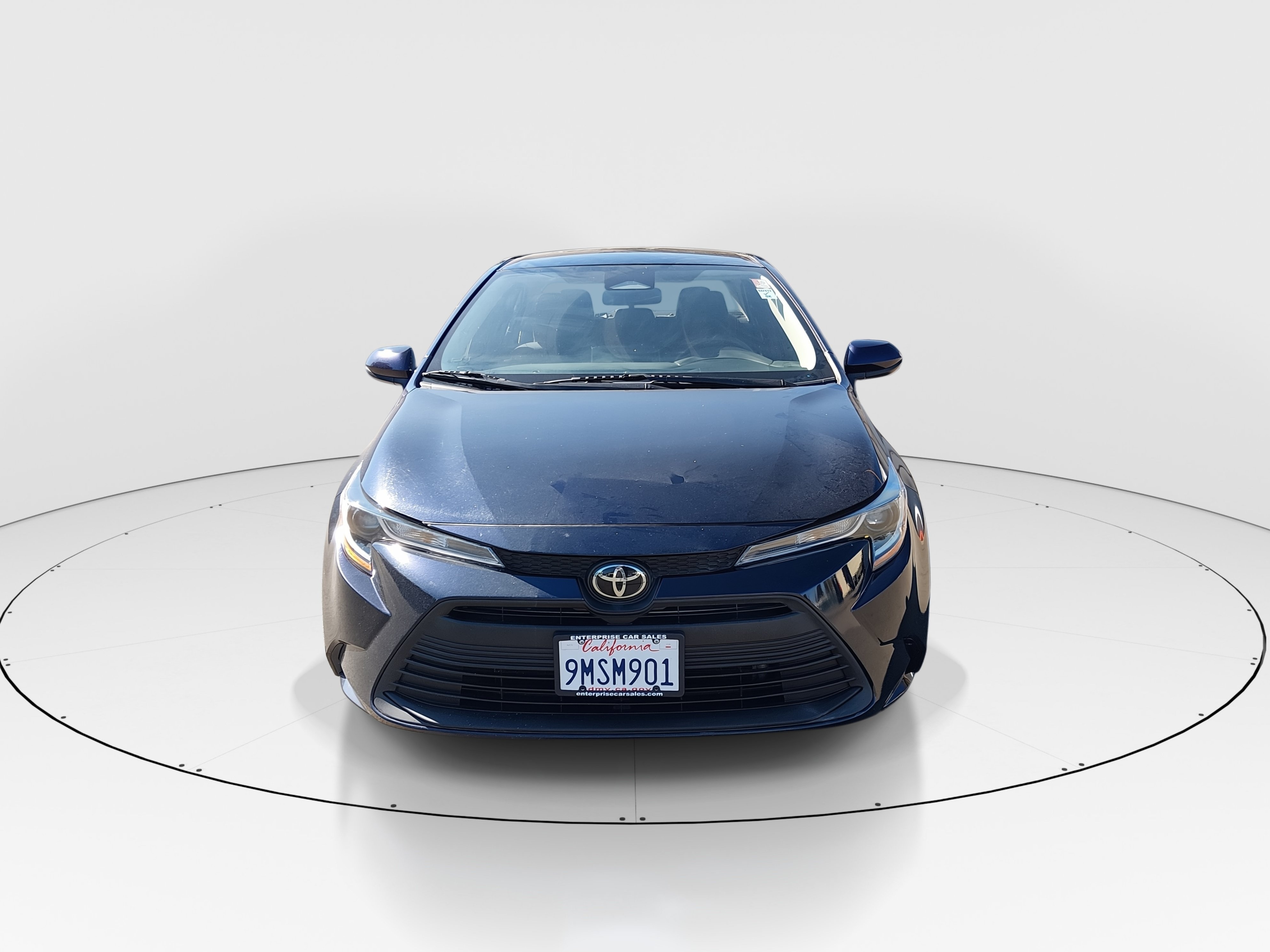 2024 Toyota Corolla LE - Photo 2