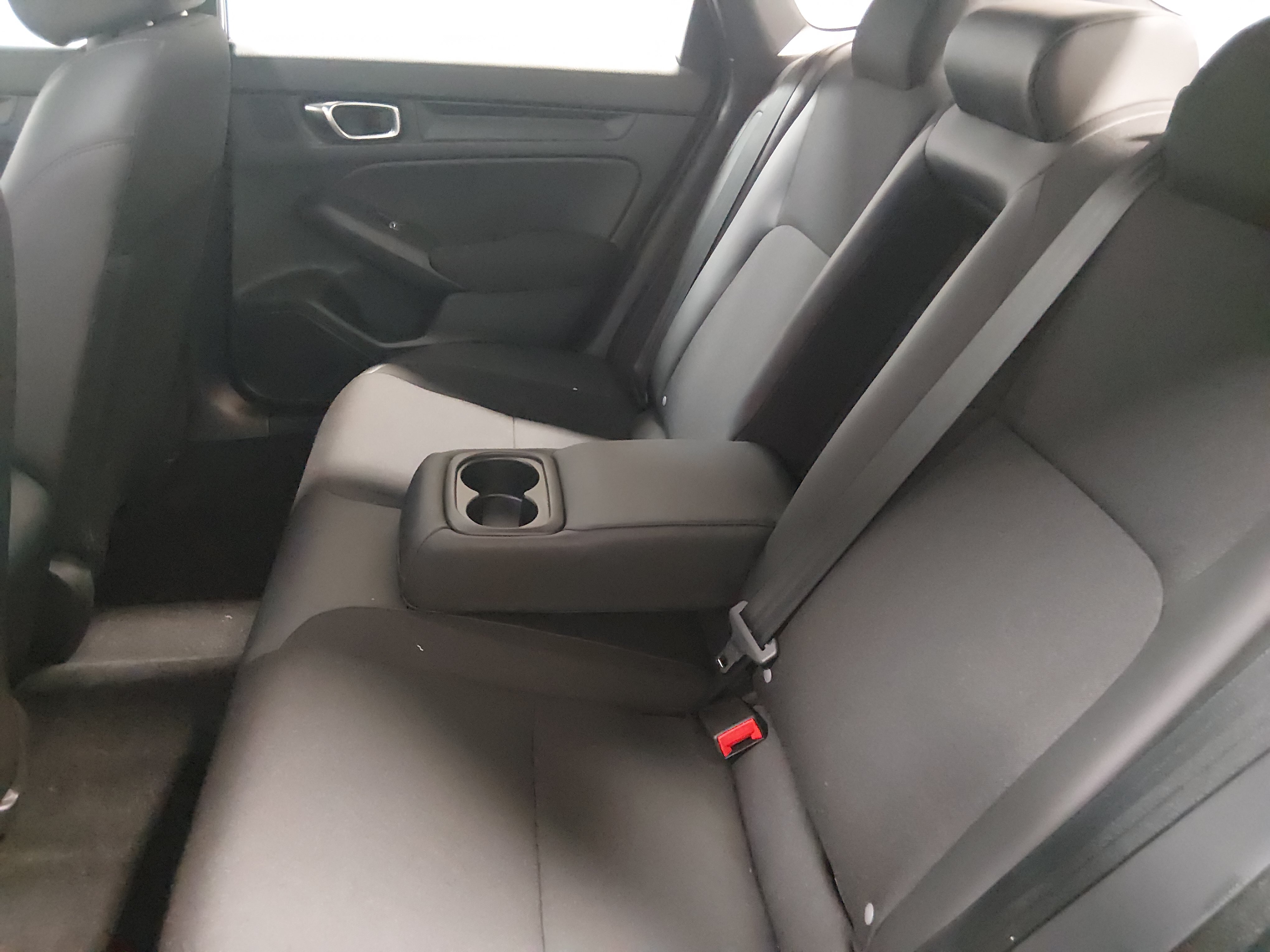 2025 Honda Civic Sport - Photo 23
