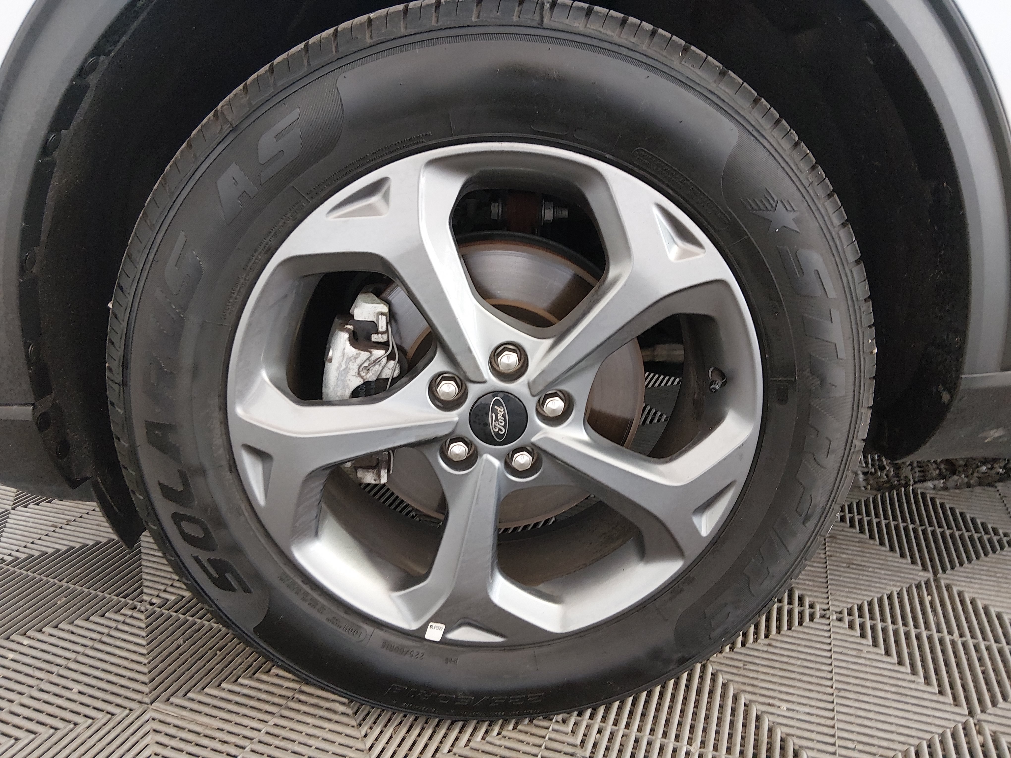 2025 Ford Escape ST-Line - Photo 10