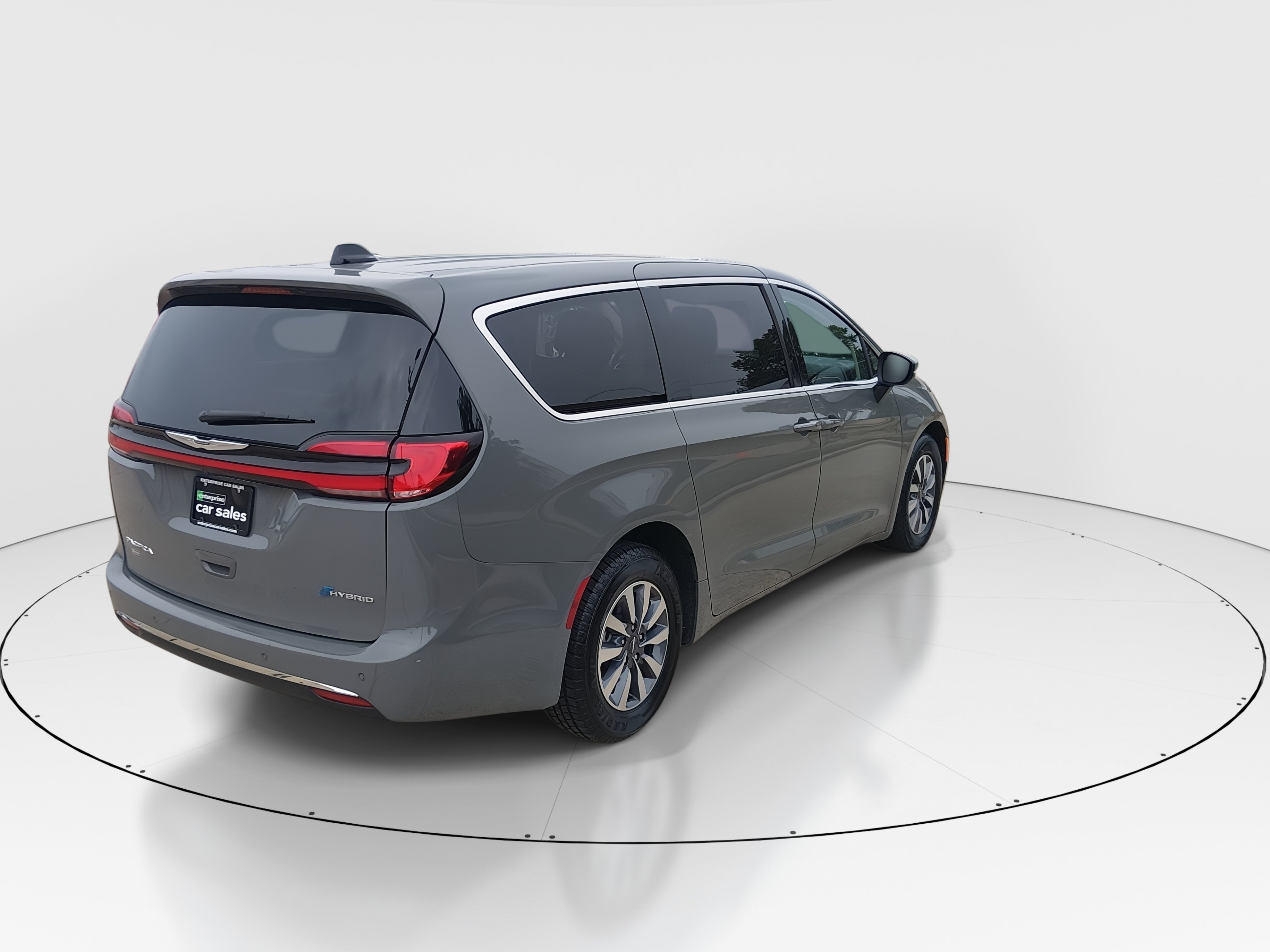 2023 Chrysler Pacifica Hybrid Touring L - Photo 7