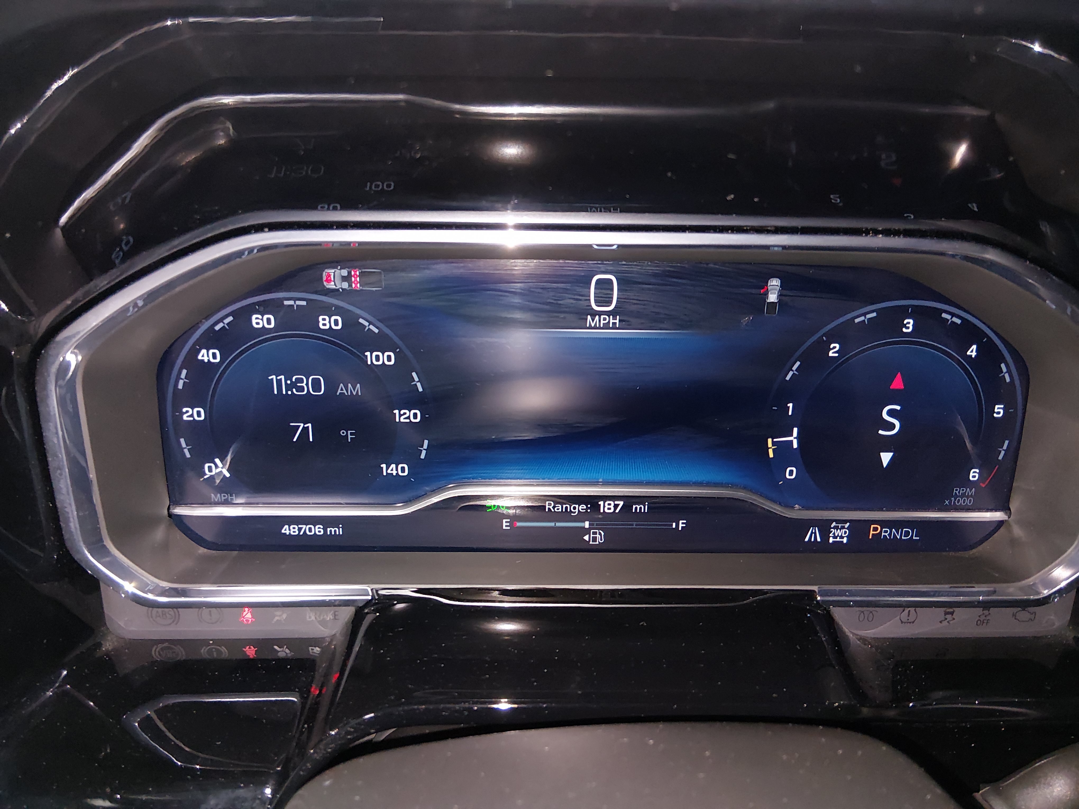 2025 Chevrolet Silverado 1500 LT - Photo 14
