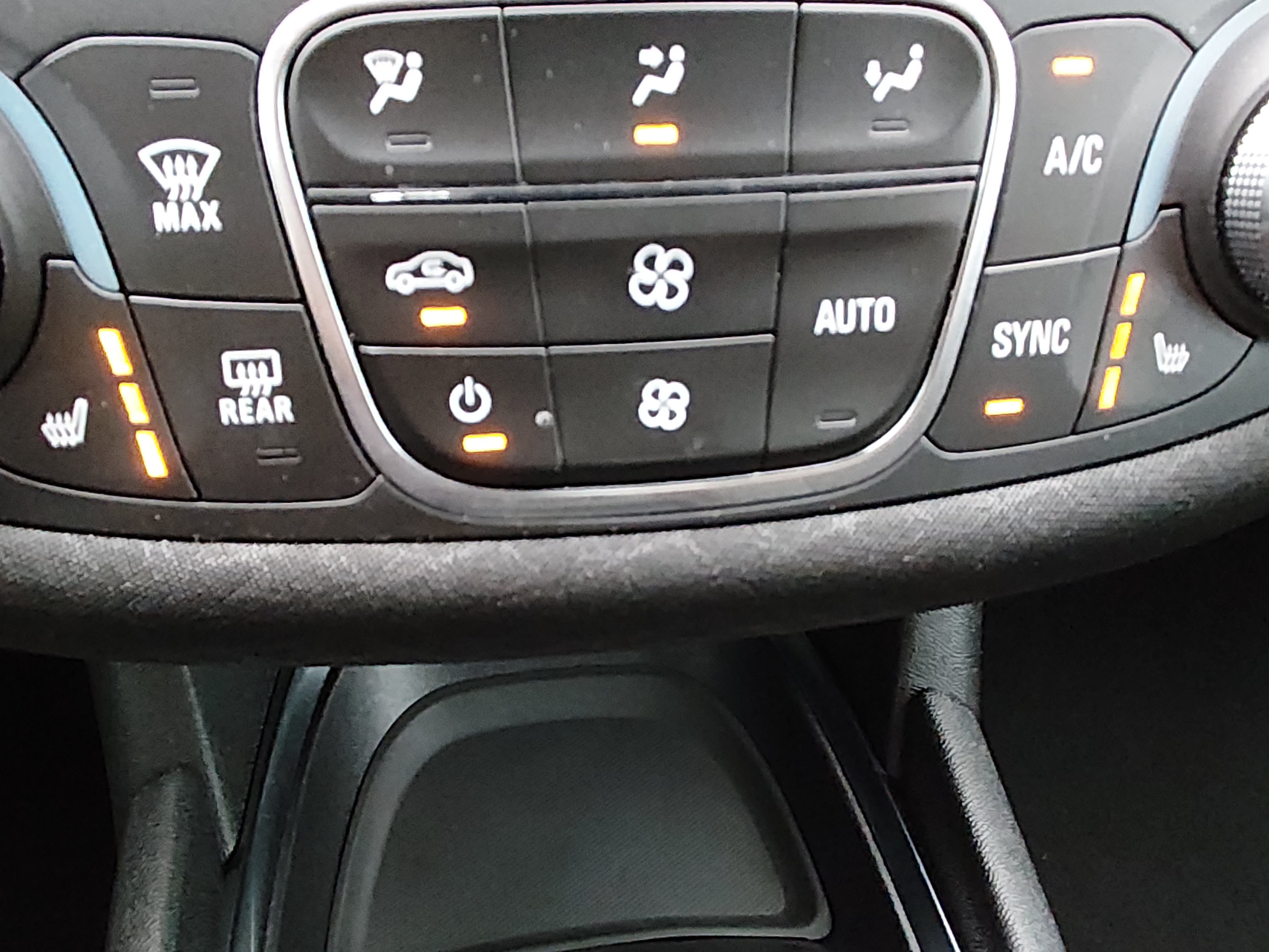 2024 Chevrolet Malibu 1LT - Photo 17