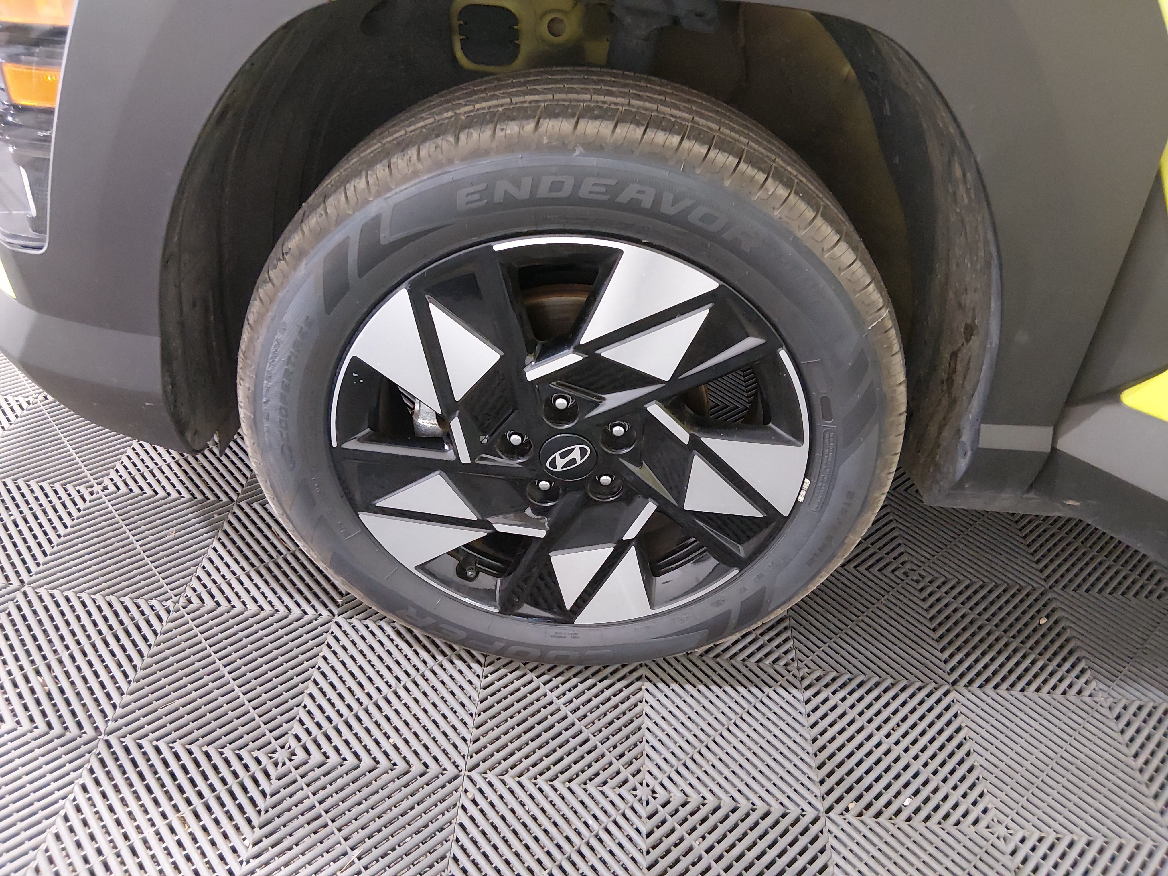 2024 Hyundai Kona SEL - Photo 10