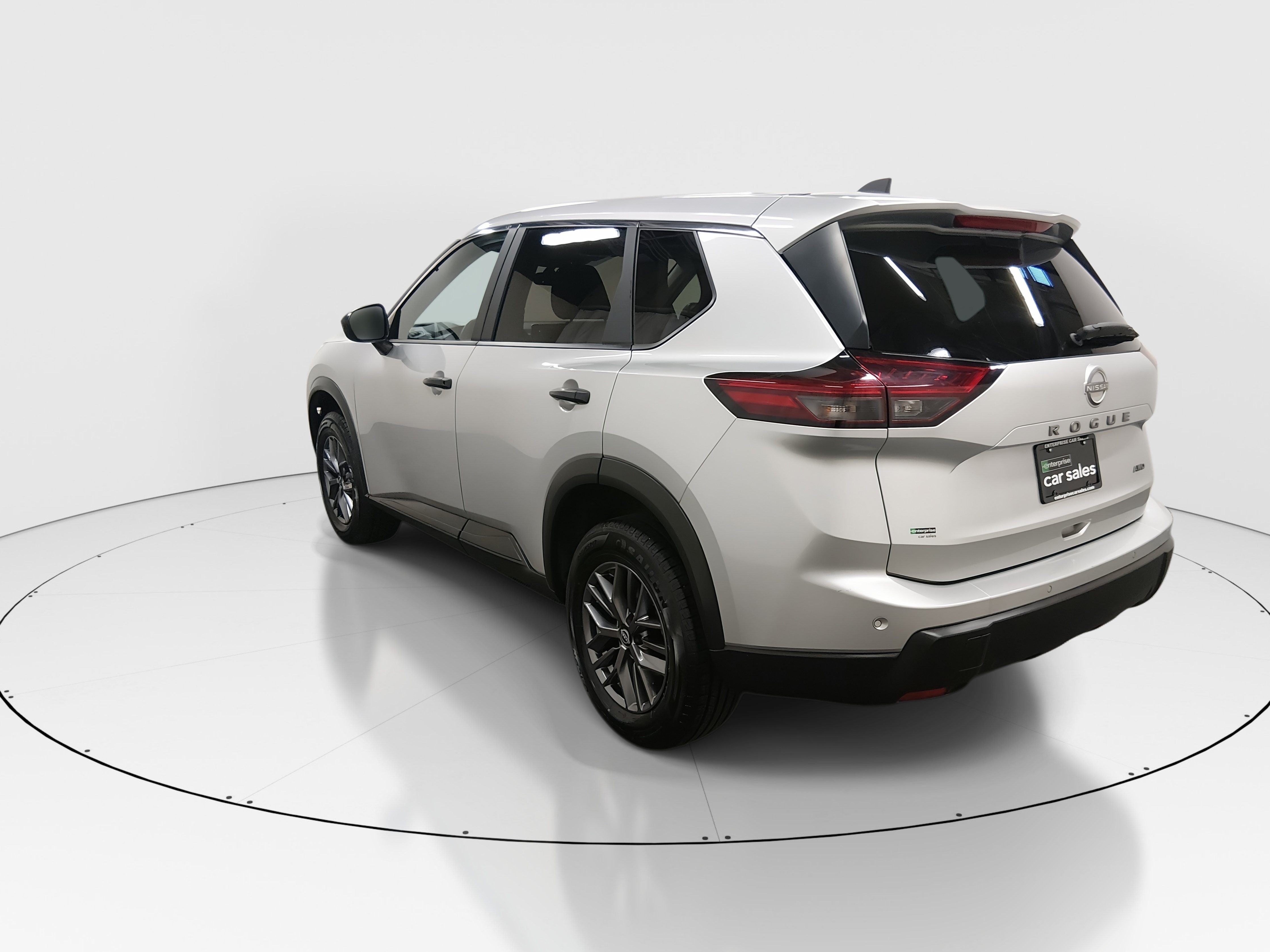 2024 Nissan Rogue S - Photo 5