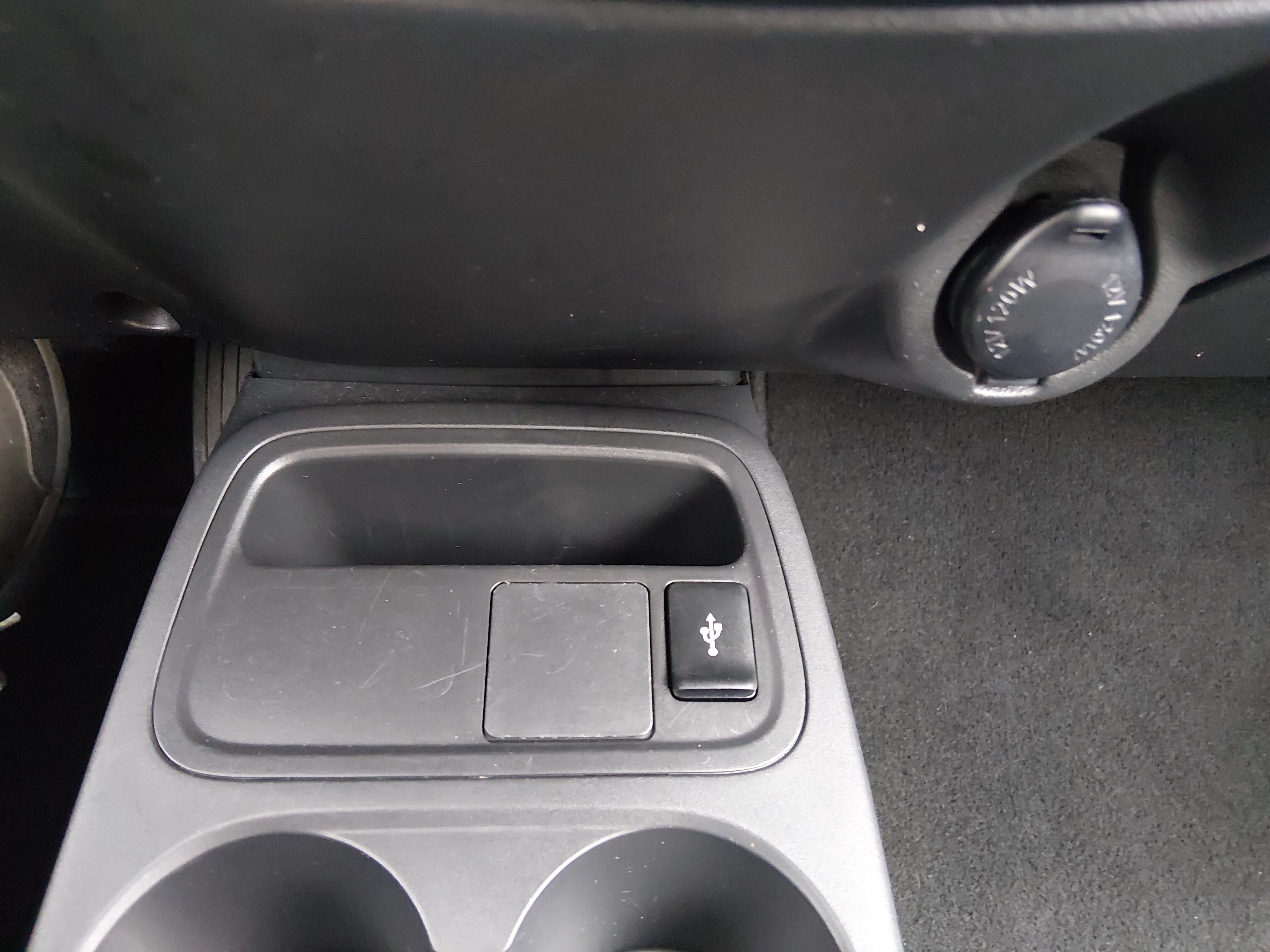 2024 Mitsubishi Mirage ES - Photo 18