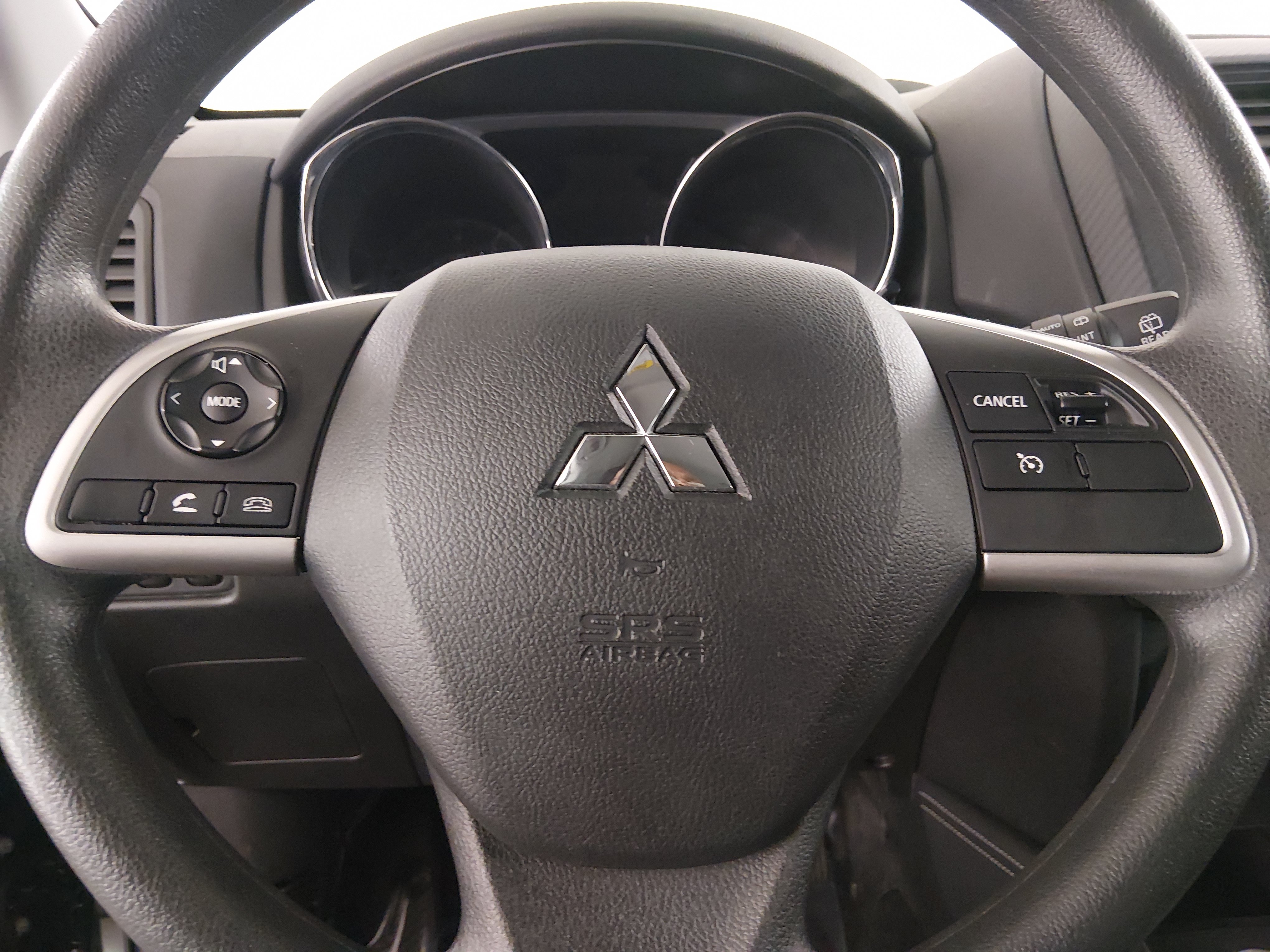 2025 Mitsubishi Outlander Sport ES - Photo 12