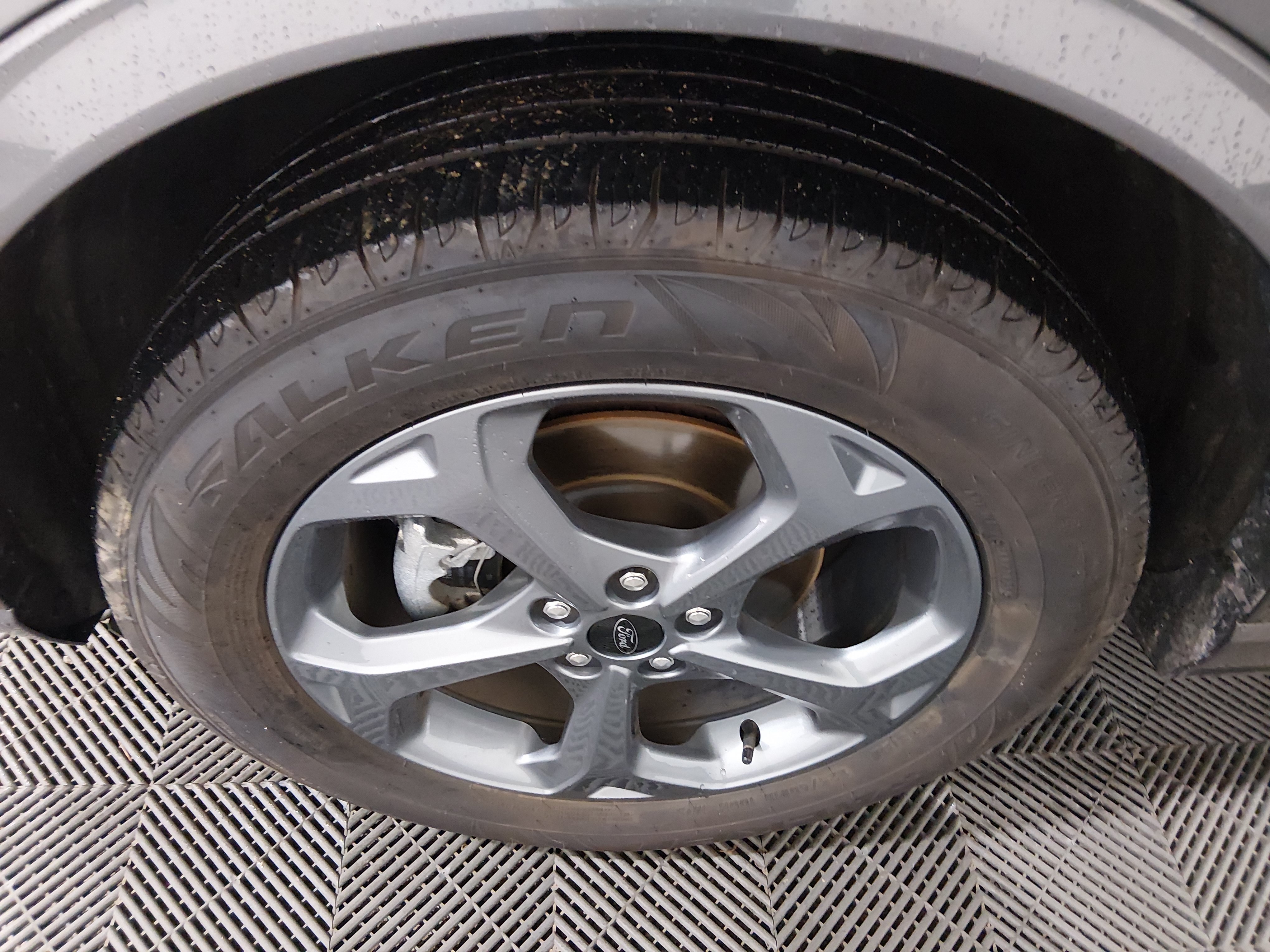 2024 Ford Escape ST-Line - Photo 10