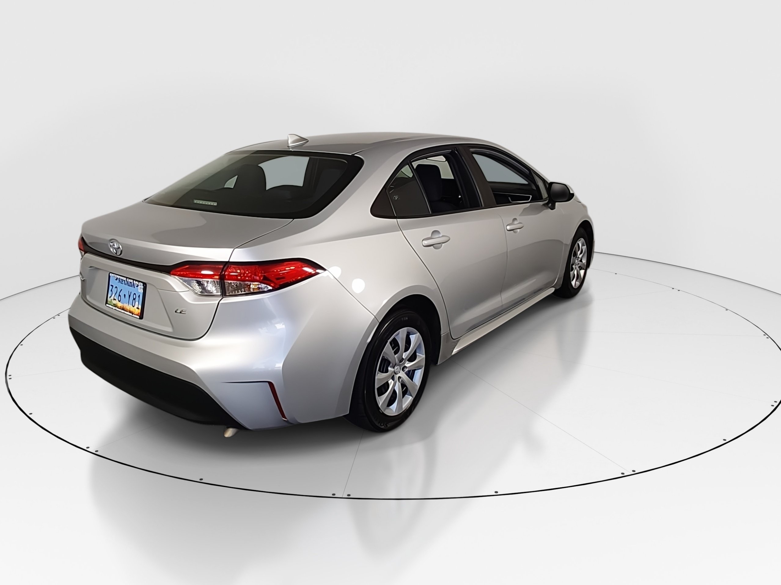 2023 Toyota Corolla LE - Photo 7