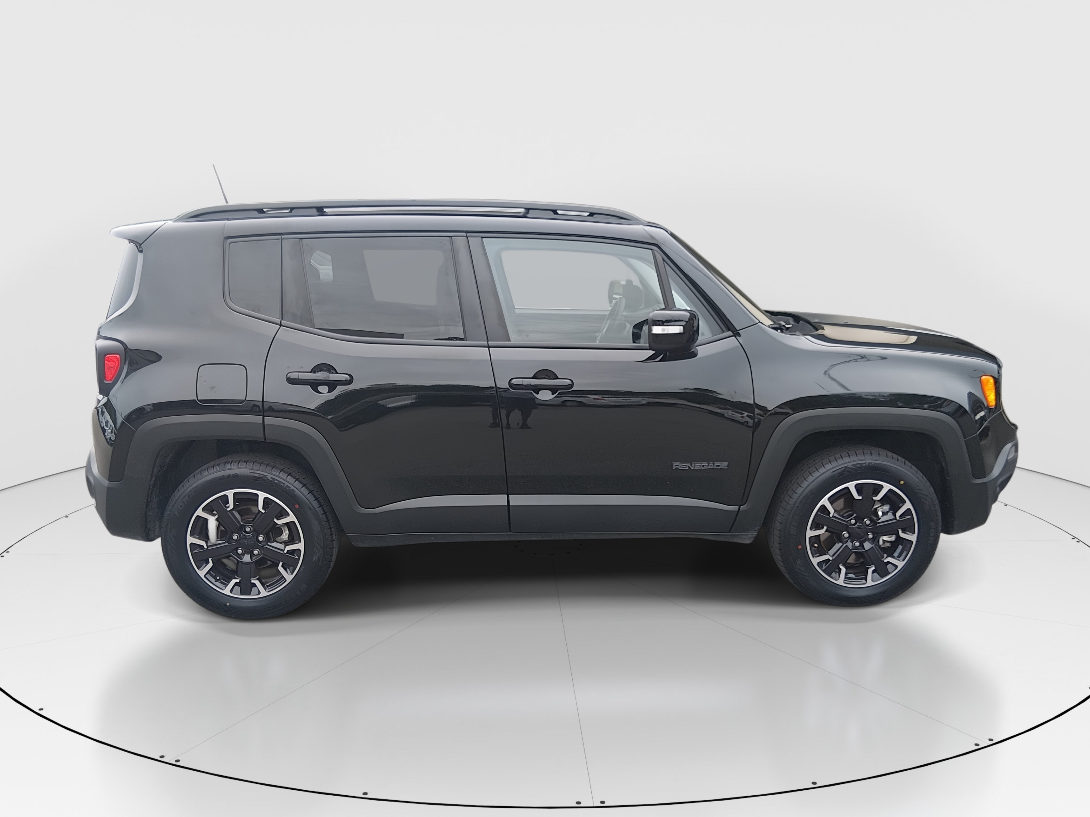 2023 Jeep Renegade Upland - Photo 8